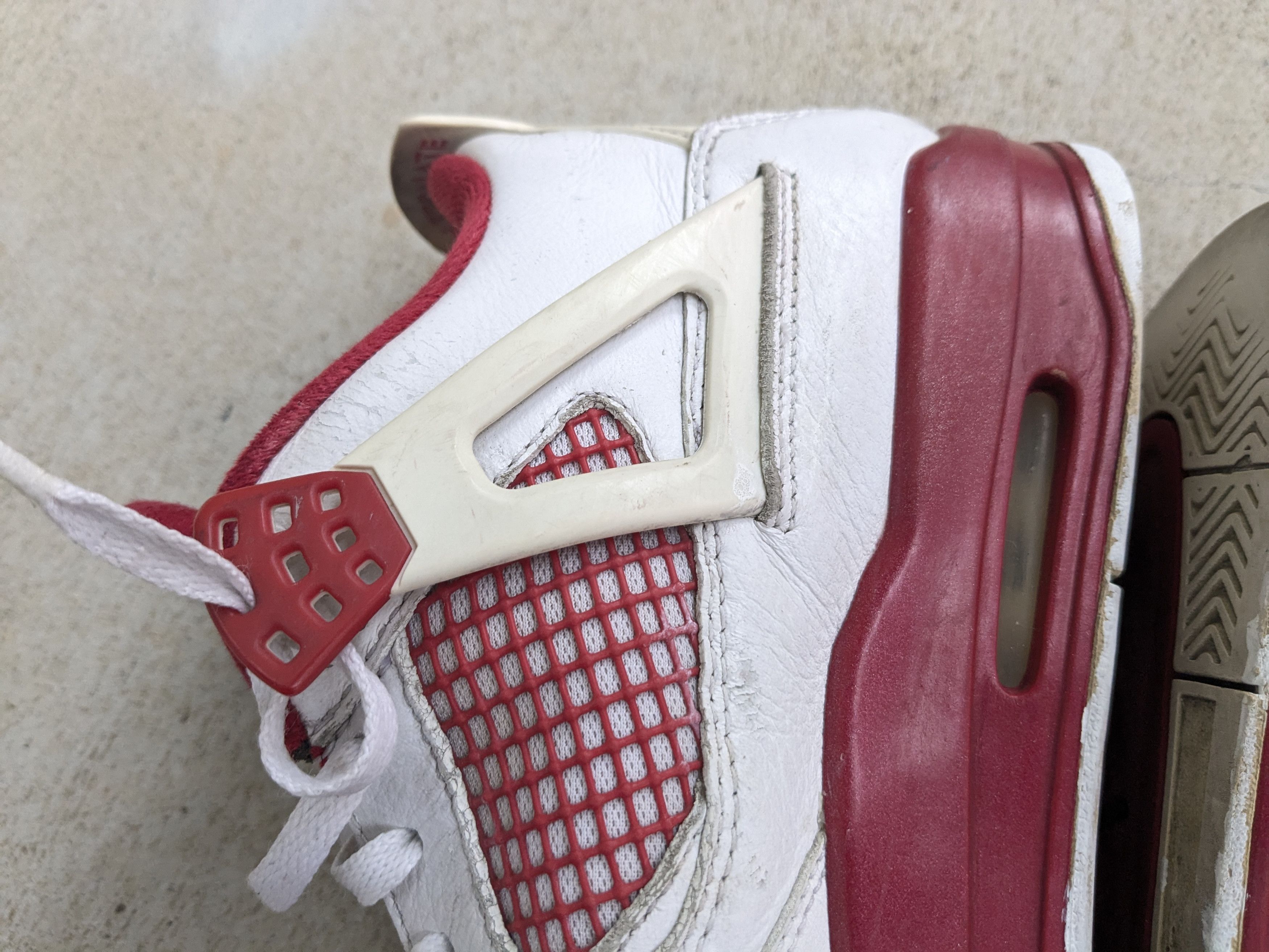 Jordan Brand Nike Air Jordan 4 Alternate 89 11 White Red 308497-106 Red Size US 11 / EU 44 - 13 Thumbnail