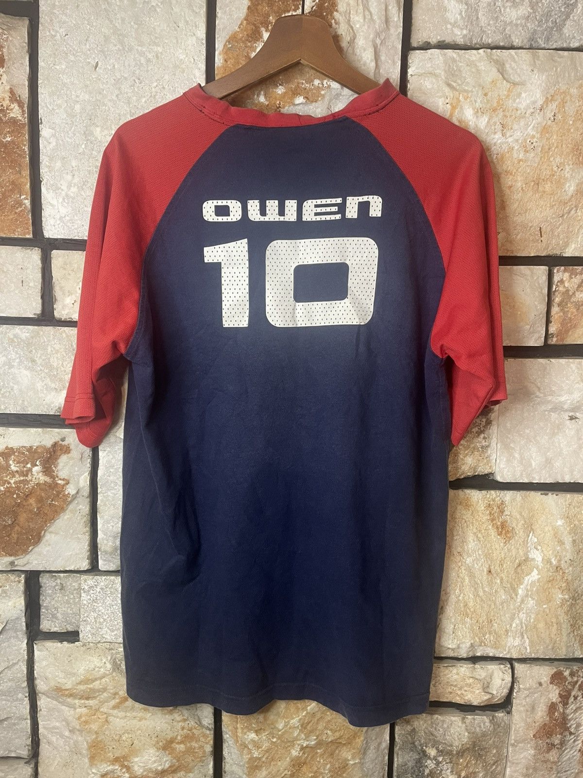 Umbro Vintage Michael Owen England Jersey x Umbro Size US M / EU 48-50 / 2 - 1 Thumbnail