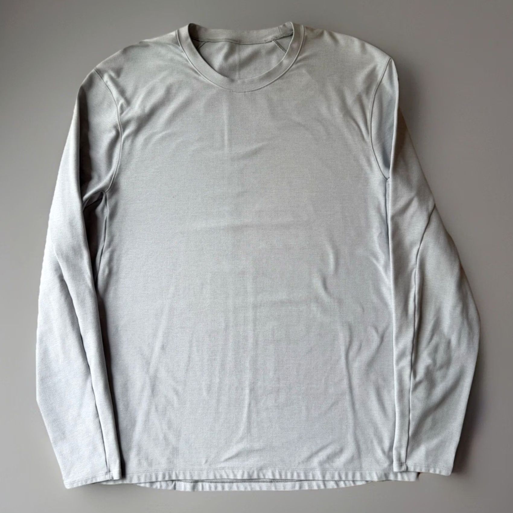 Lululemon Lululemon Surge Warm Sweatshirt XL Gray Long Sleeve Athleisure Yoga Workout Men Regular Crew Neck FP Size US M / EU 48-50 / 2 - 2 Thumbnail