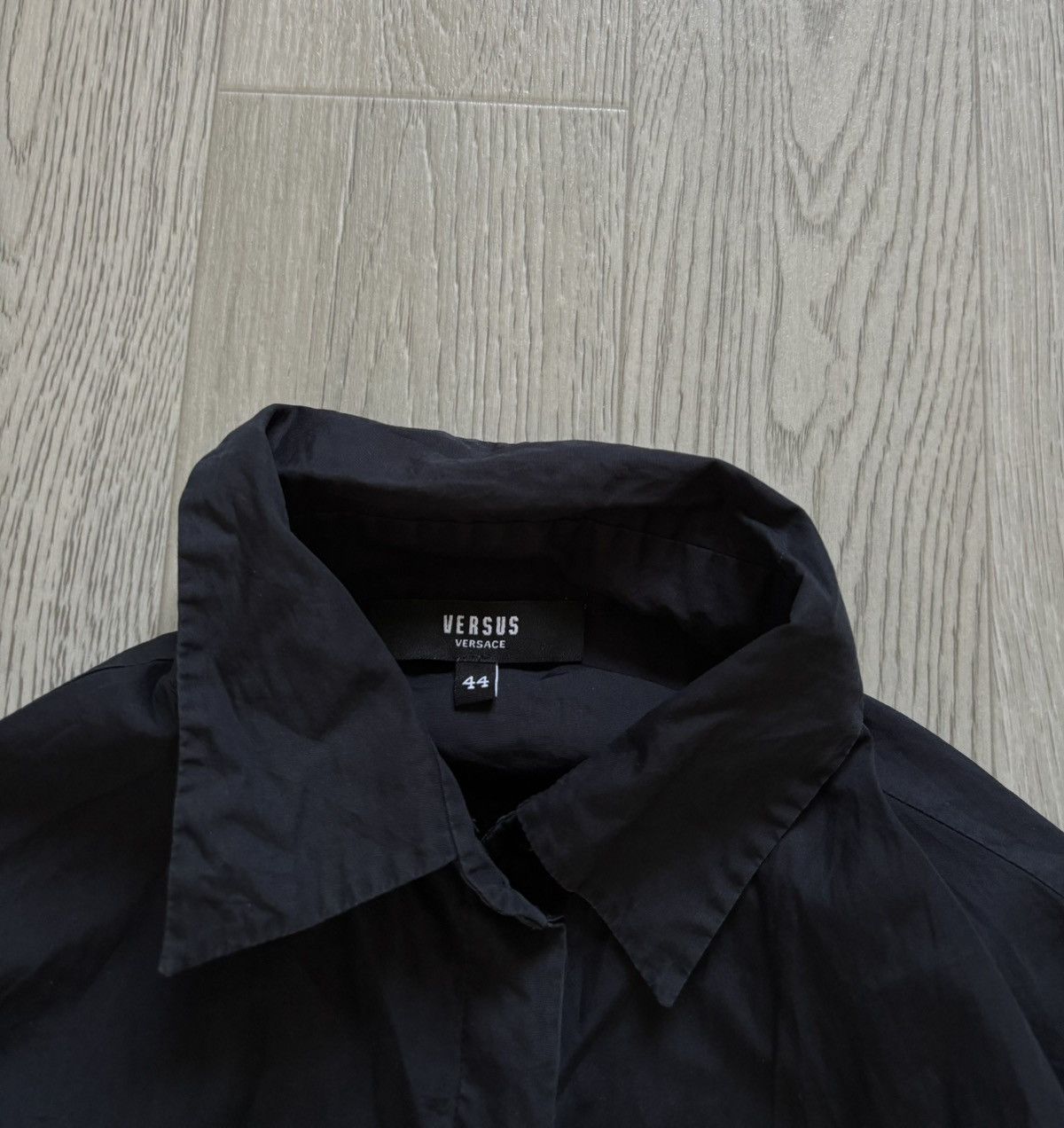 Versace × Versus Versace Versus Versace Black Shirt Button Up Size M / US 6-8 / IT 42-44 - 2 Thumbnail