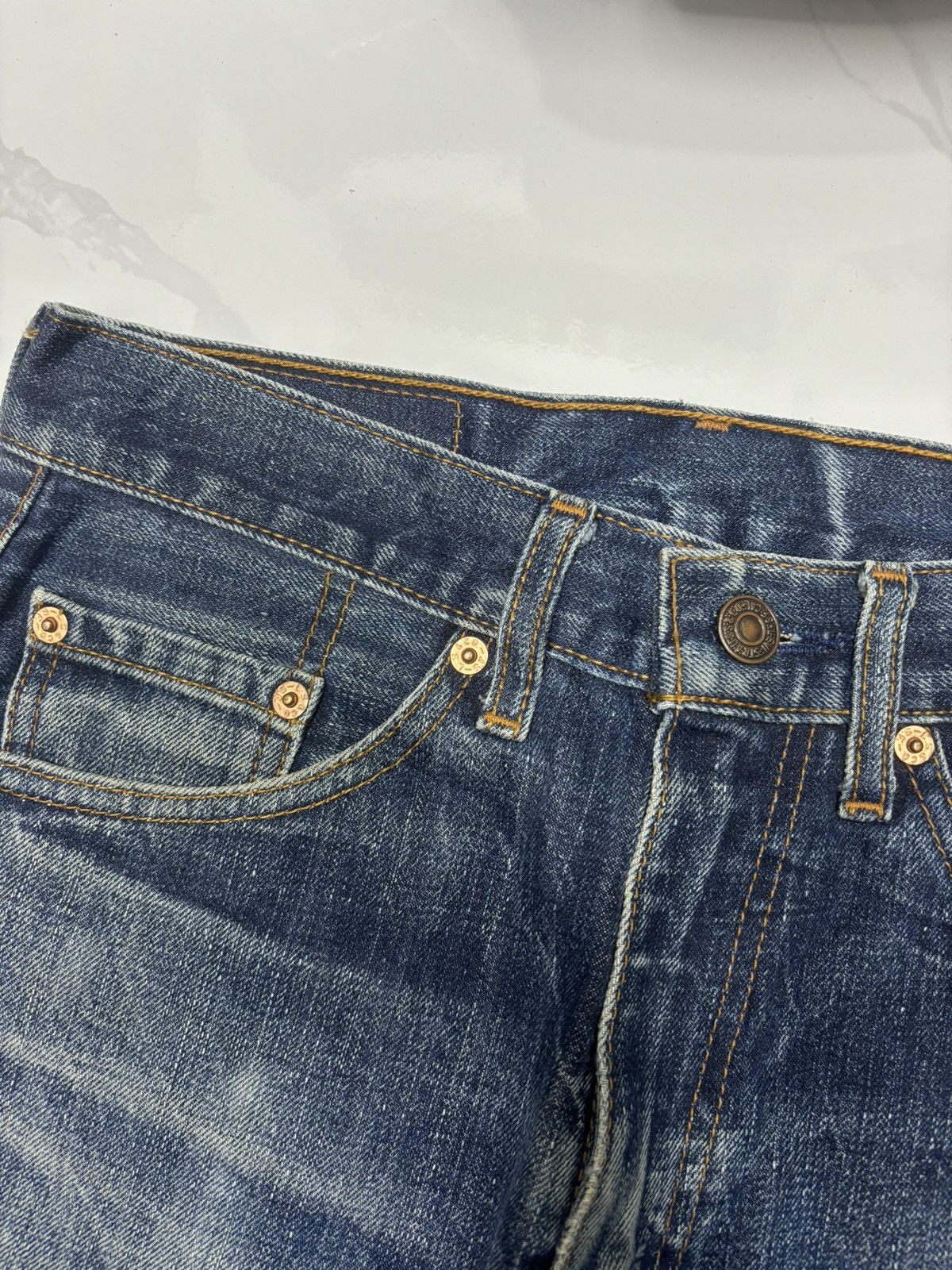 Levi's VINTAGE LEVIS 517 FLARE BOOTCUT DISTRESSED DENIM JEANS Size US 29 - 10 Thumbnail