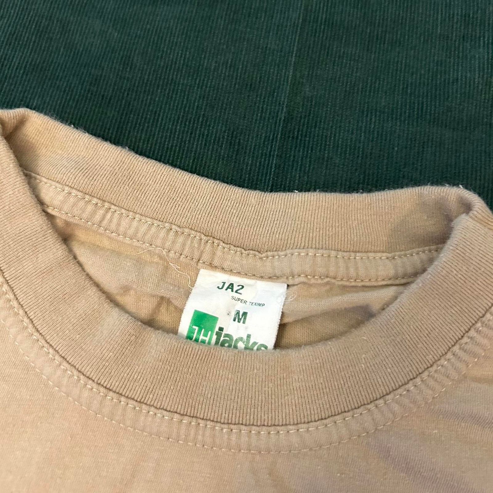 Other Vintage tanzania graphic tee Size US M / EU 48-50 / 2 - 2 Thumbnail
