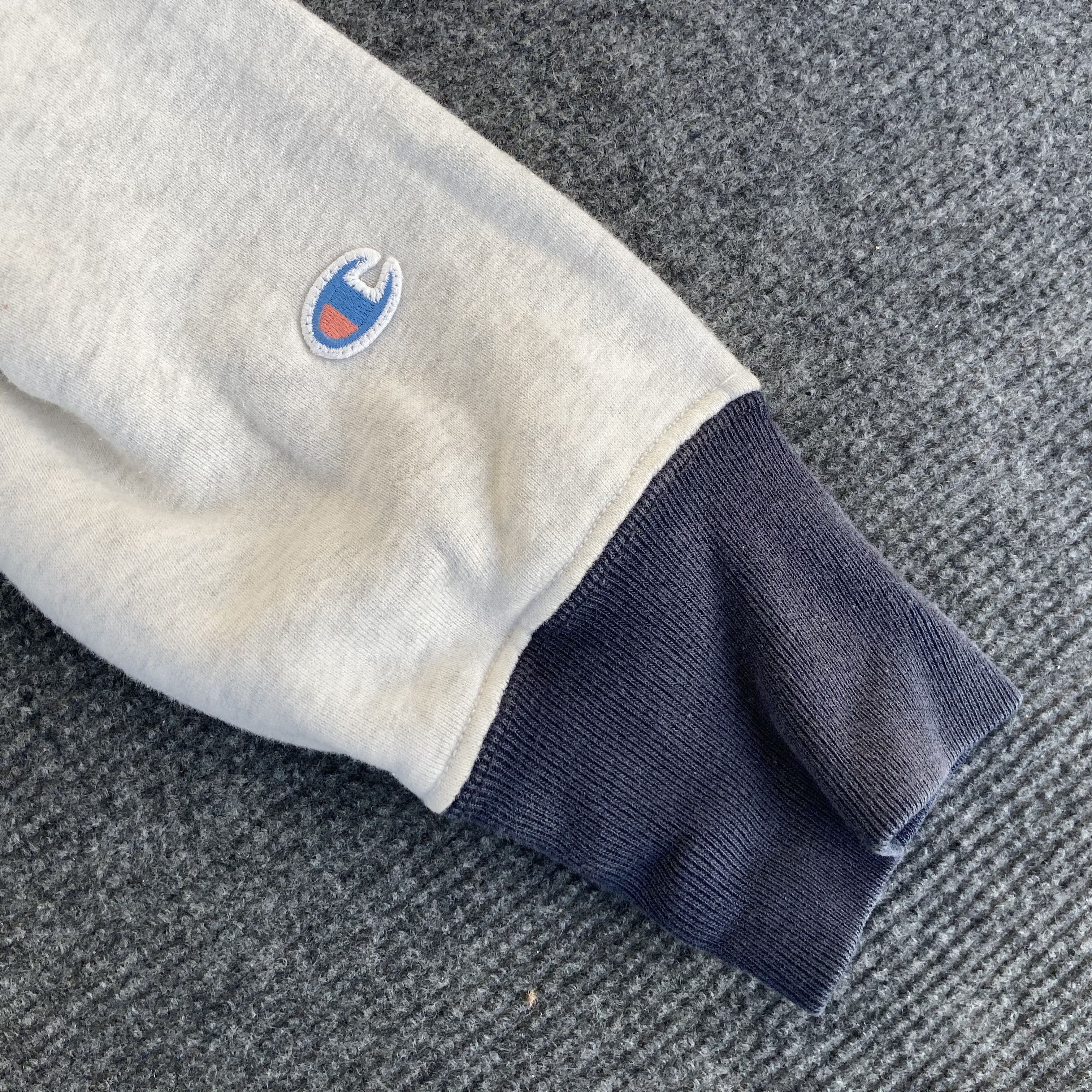 Champion × Vintage Vtg Champion Philadelphia Running Man Japan Sport Sweatshirt Size US M / EU 48-50 / 2 - 6 Thumbnail