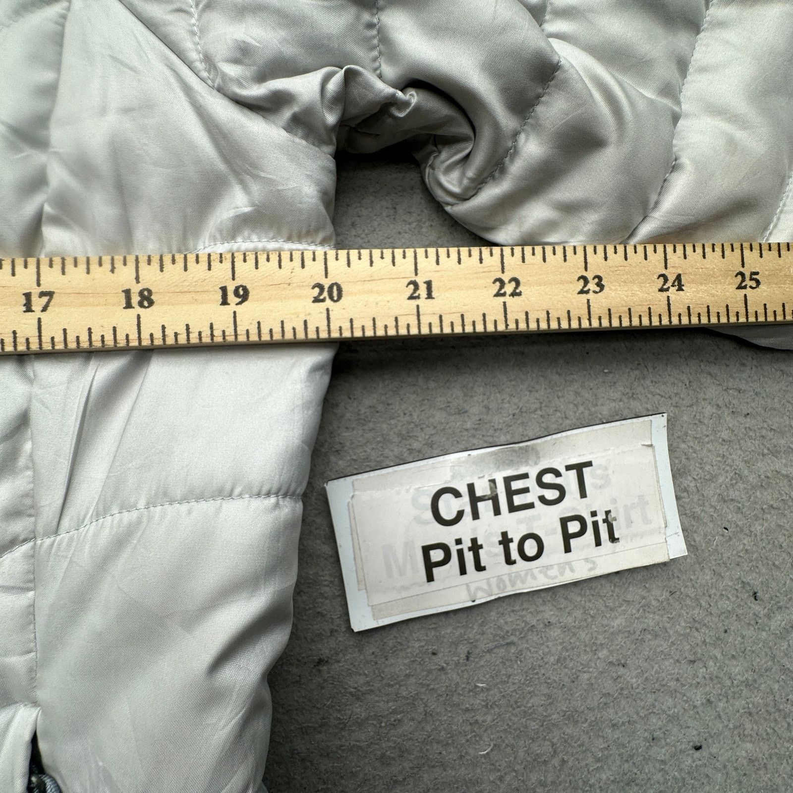 The North Face The North Face Aconcagua 550 Down Puffer Jacket Women Medium Size M / US 6-8 / IT 42-44 - 3 Thumbnail