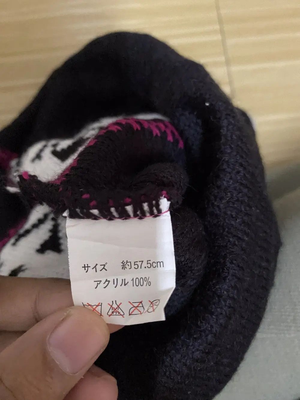 Seditionaries Japanese Brand Skulls Bobble Beanie Hat Size ONE SIZE - 6 Thumbnail