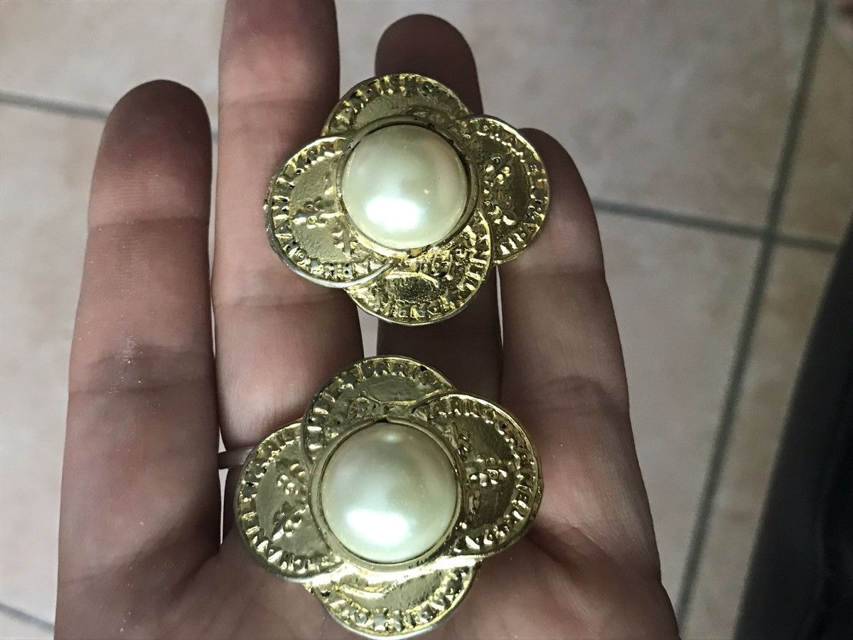 Chanel Earrings Chanel vintage Size ONE SIZE - 3 Thumbnail