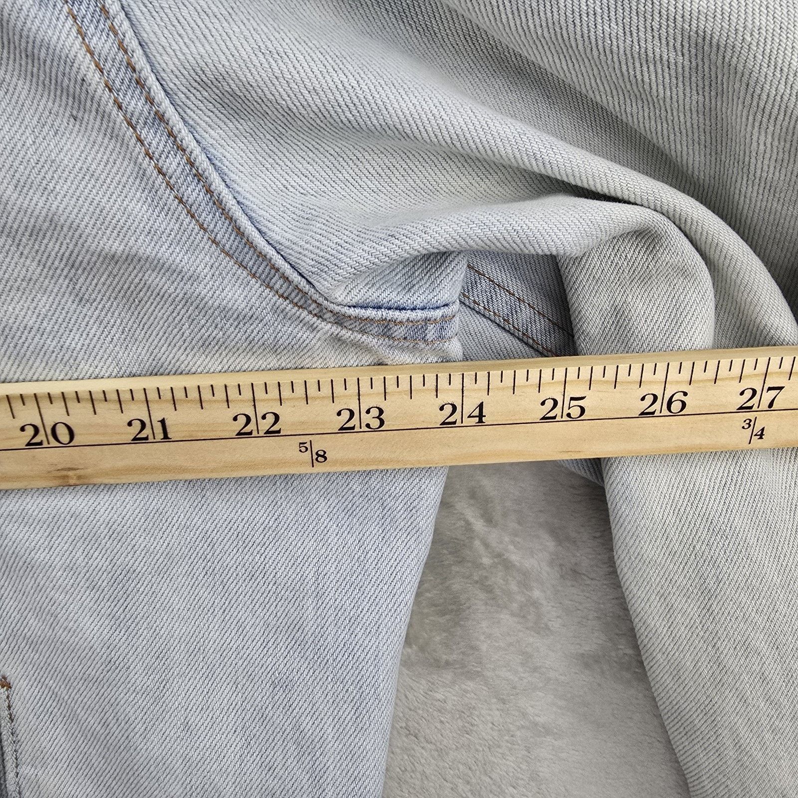 Levi's Vintage Levis Denim Trucker Jacket Large 70506-0217 Thrashed Size US L / EU 52-54 / 3 - 20 Thumbnail