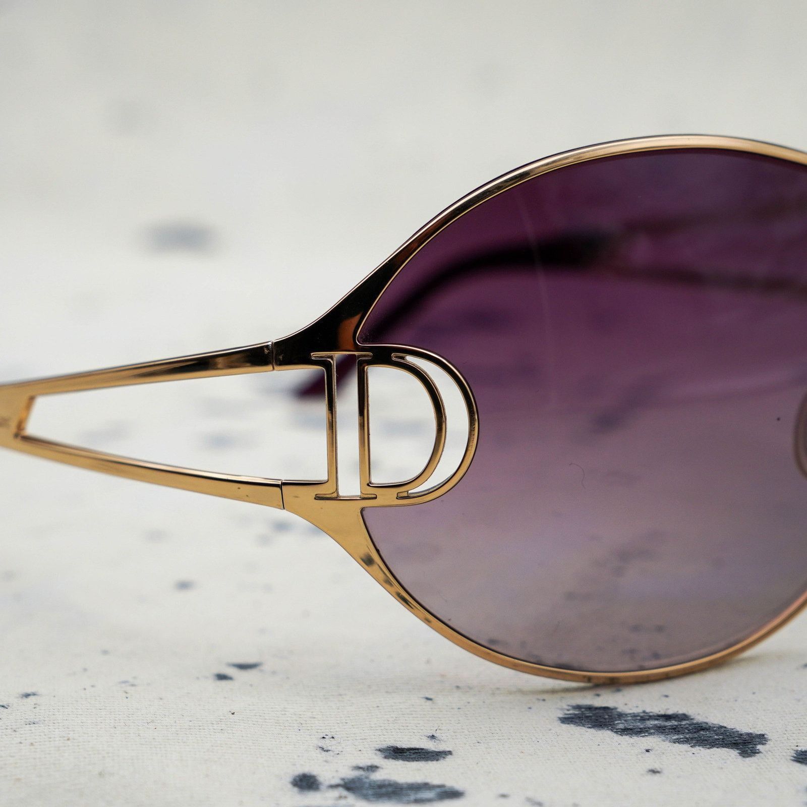 Dior Vintage dior gold logo purple gradient shield sunglasses Size ONE SIZE - 6 Thumbnail