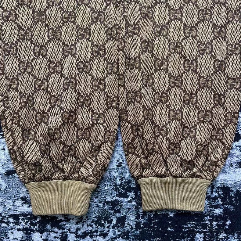 Gucci Gucci SizeXS Double G full logo sports pants sweatpants Size US 29 - 6 Thumbnail