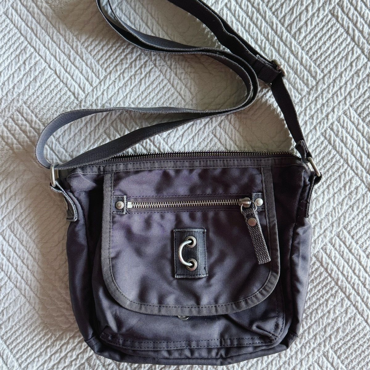 George Gina & Lucy George Gina & Lucy GGL "RE.LAX" unisex Cyber Messenger Bag Size ONE SIZE - 1 Thumbnail