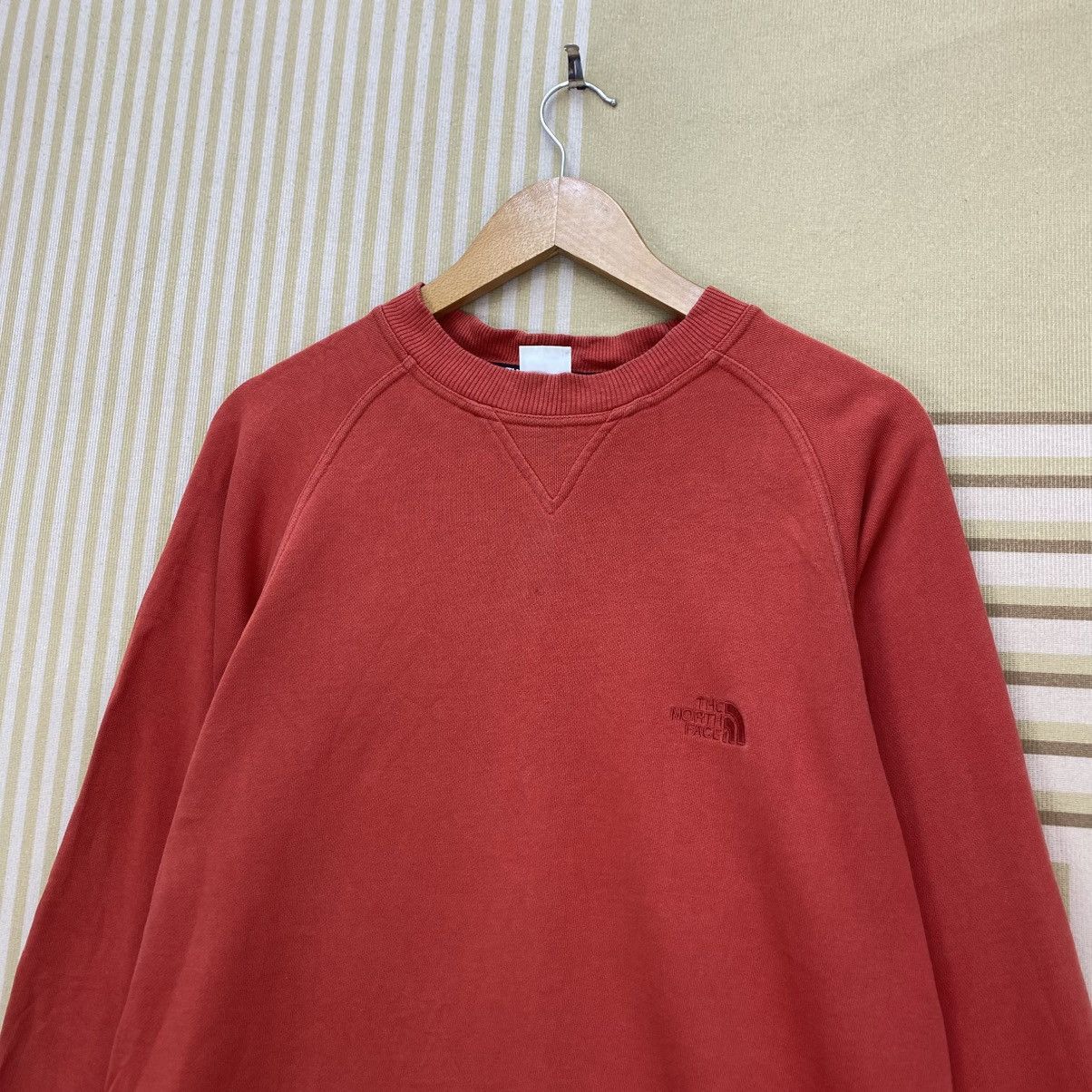 The North Face 🫶The North Face Hommes Crewneck Sweatshirts Size US M / EU 48-50 / 2 - 3 Thumbnail