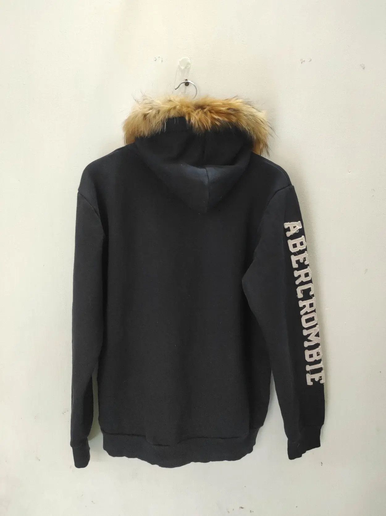 Abercrombie & Fitch Abercrombie & Fitch dark Navy fur hoodie ifsix LGB style Size US M / EU 48-50 / 2 - 9 Thumbnail