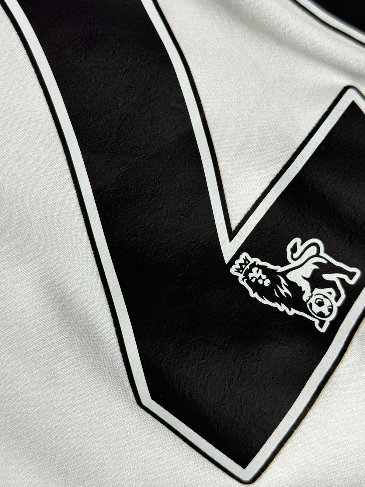 Adidas Fulham 13/14 Home Parker Football Jersey Size US S / EU 44-46 / 1 - 16 Thumbnail