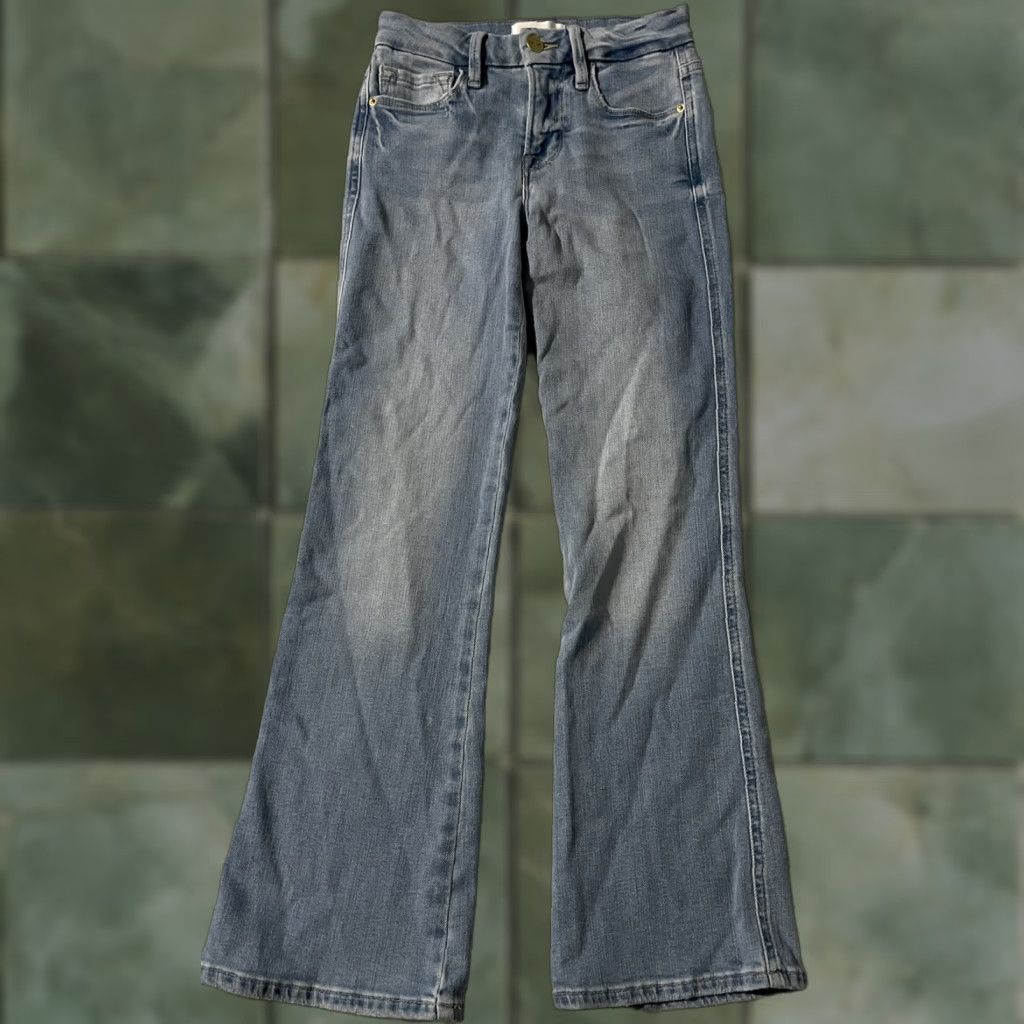 Frame FRAME Denim Le Crop Mini Boot Jeans 23 Women Blue Denim Cropped 26.5in 23in Waist Size 23 Regular Size 40" / US 18 - 1 Thumbnail