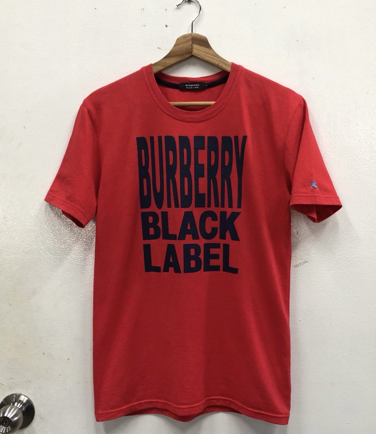 Burberry Burberry Black Label Spellout Embroidery Logo Shirt Japan Size US S / EU 44-46 / 1 - 9 Thumbnail