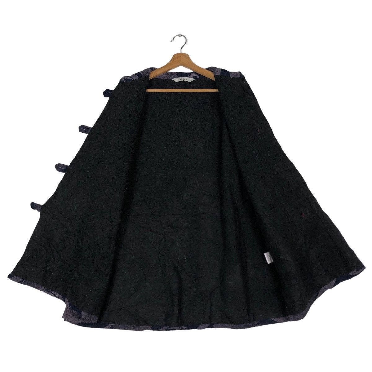 Japanese Brand Vintage Over Print Jacket Japanese Traditional Issey Miyake Size US M / EU 48-50 / 2 - 13 Thumbnail
