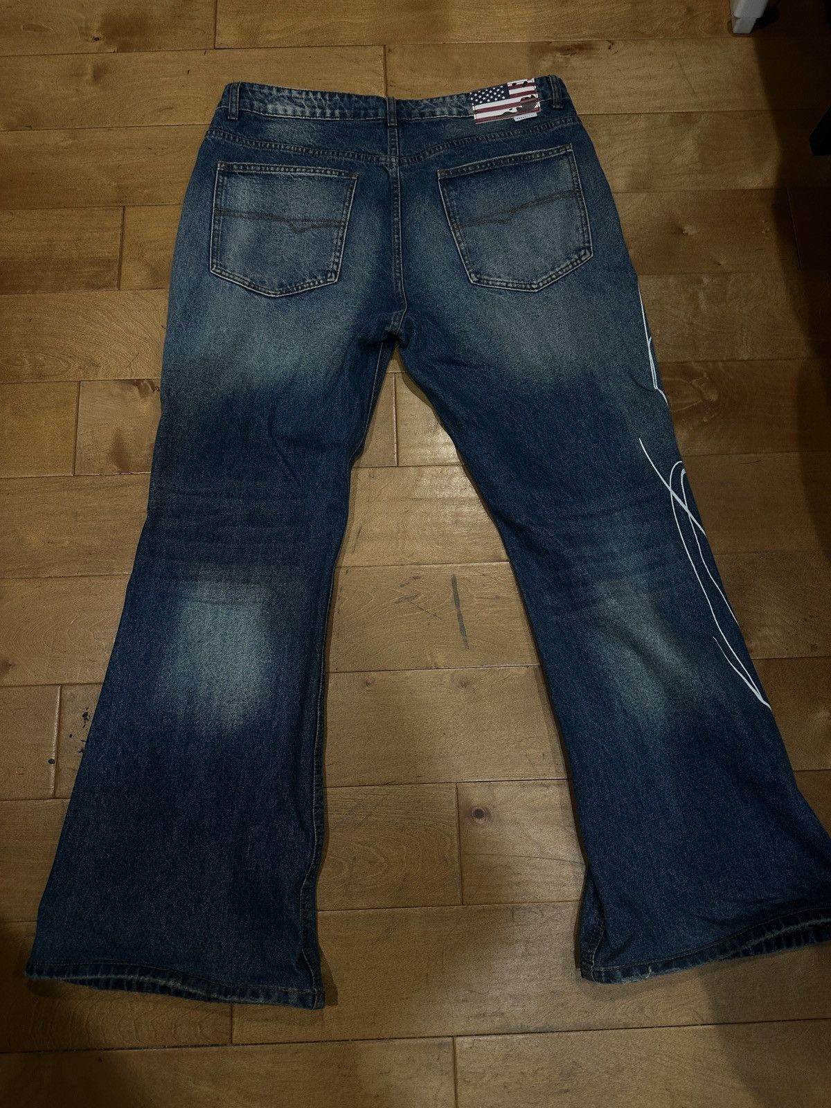 The GV Gallery GV Gallery Raspberry Flared Miley Cyrus Denim Size US 36 / EU 52 - 2 Thumbnail