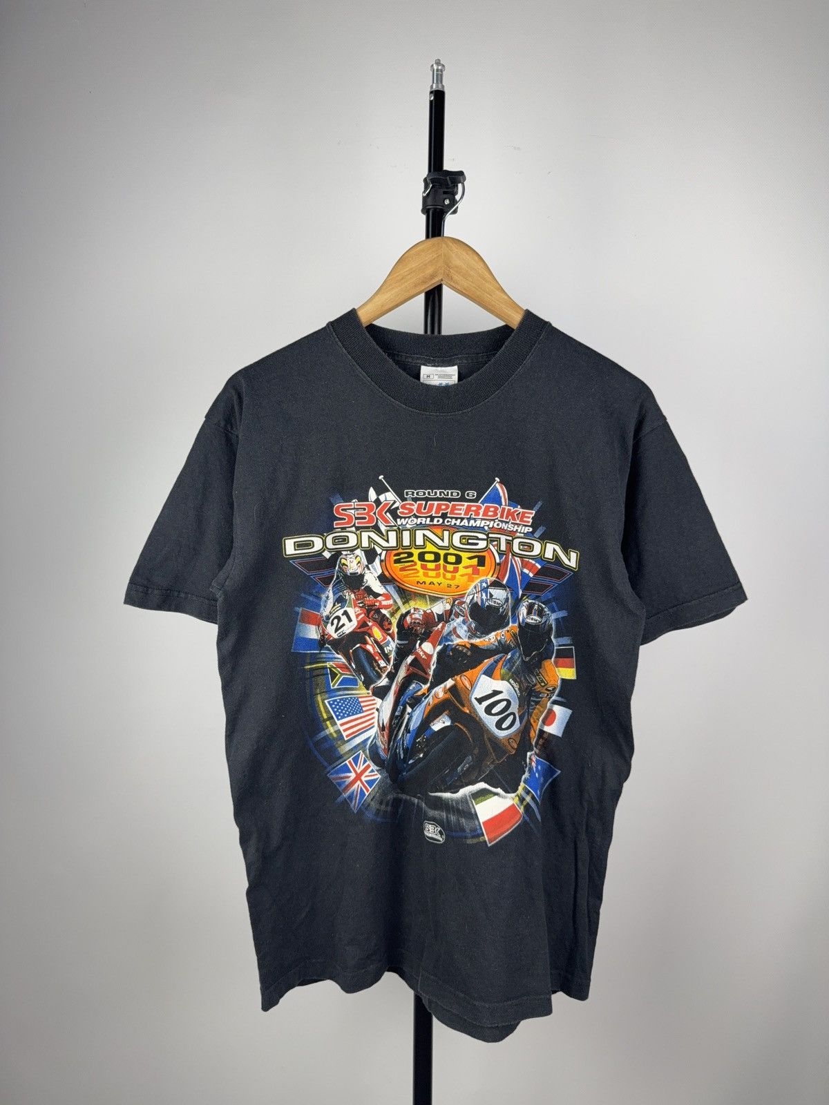 Vintage Vintage 2001 Racing Super Bike Donington Official T shirt Size US M / EU 48-50 / 2 - 1 Thumbnail