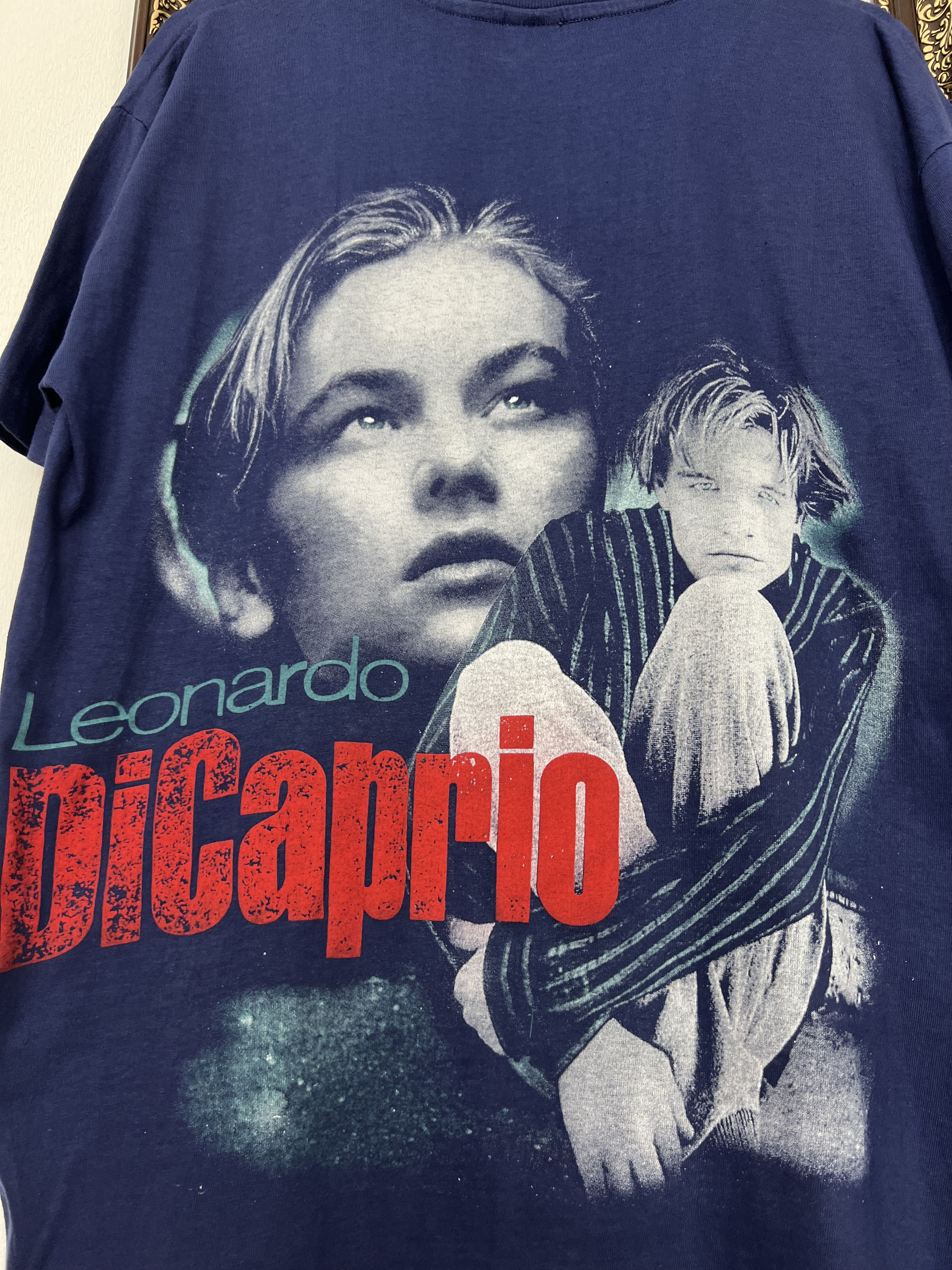 Vintage Vintage 90's Leonardo DiCaprio Titanic Movie Tee Shirt Size US L / EU 52-54 / 3 - 11 Thumbnail