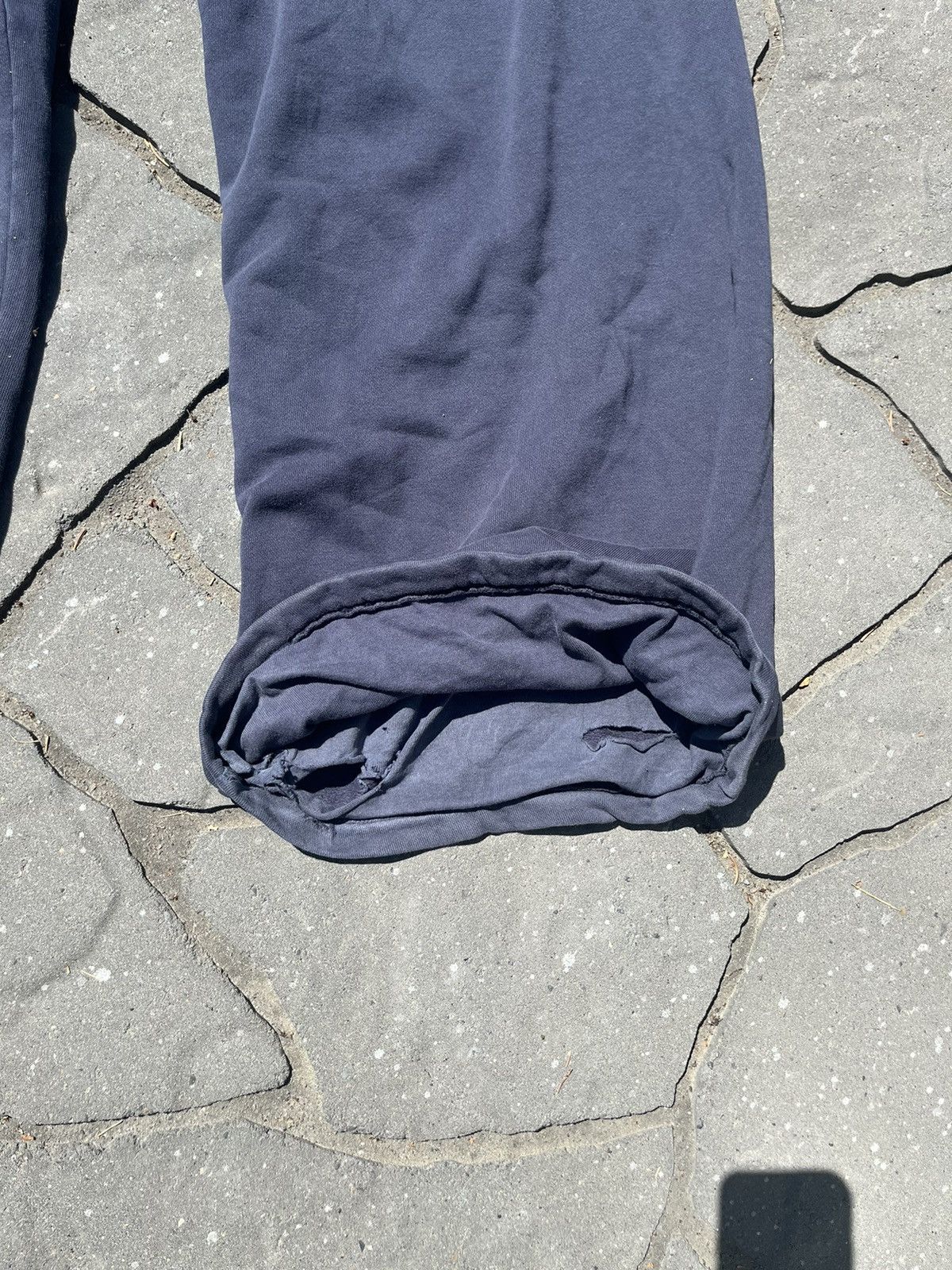 Yeezy Yeezy oversized baggy sweat pants Size US 38 / EU 54 - 6 Thumbnail