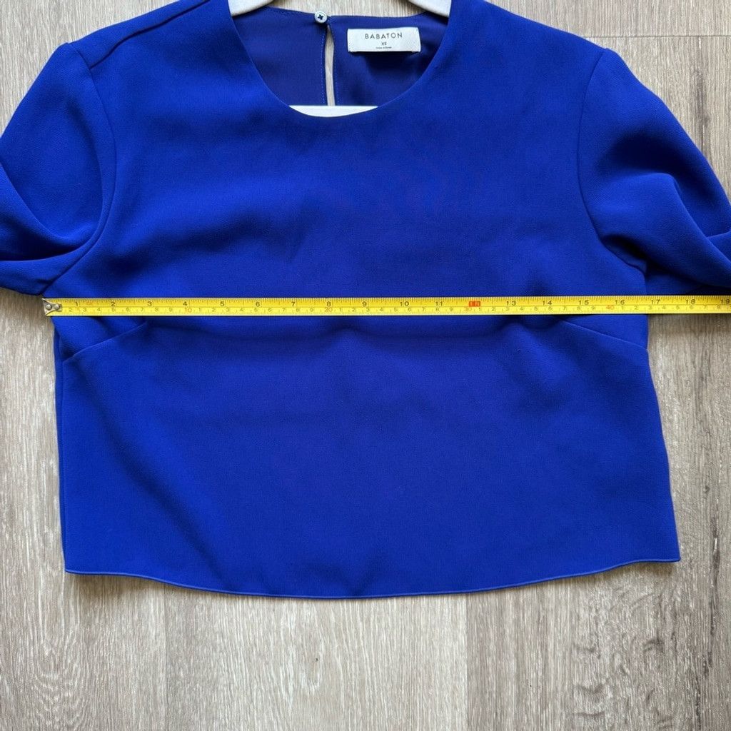 Aritzia Babaton Blue Buttoned Crop Blouse Size XS / US 0-2 / IT 36-38 - 9 Thumbnail