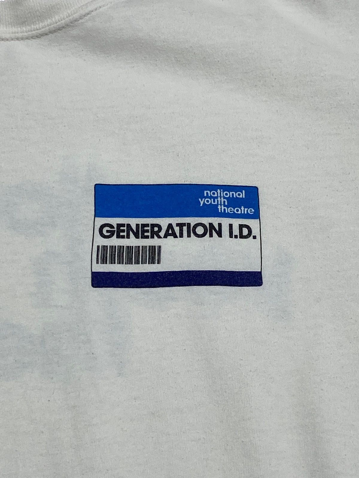 Vintage Vintage NATIONAL YOUTH THEATRE White Big Logo Tee Shirt Size US S / EU 44-46 / 1 - 4 Thumbnail