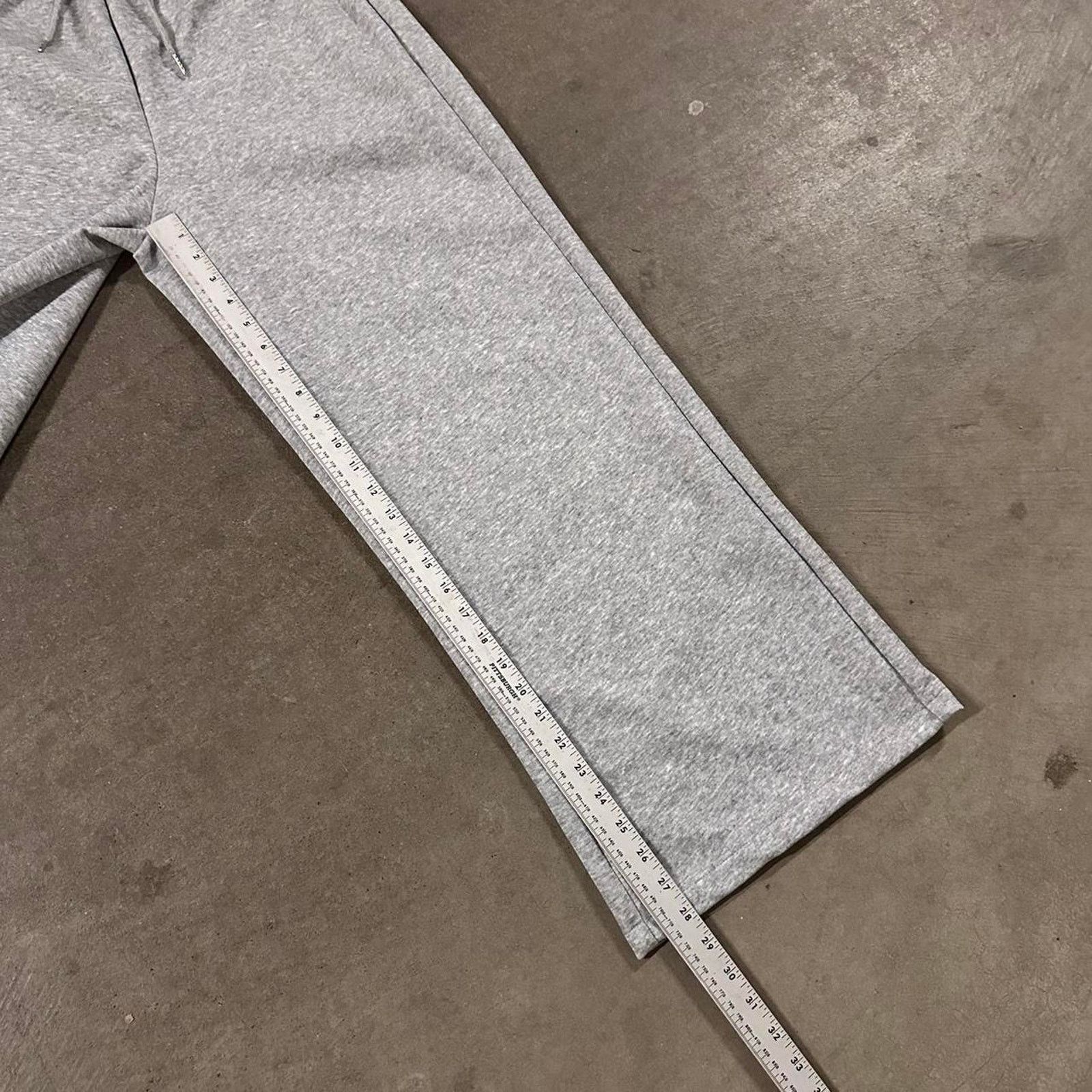 Other Baggy grey wide leg essential WMNS Size 28" / US 6 / IT 42 - 6 Thumbnail