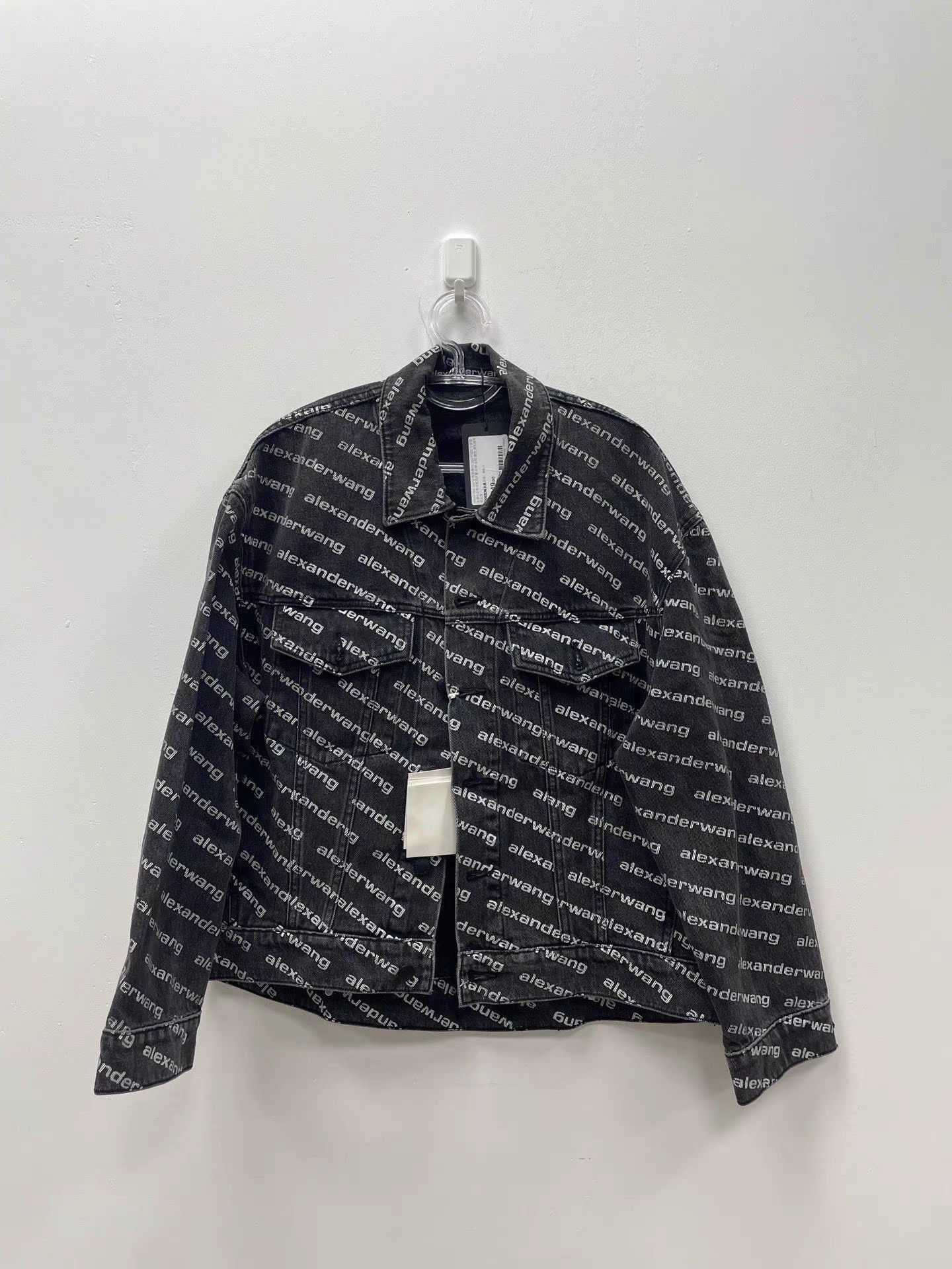 Alexander Wang Alexander Wang All-Over Logo Print Denim Jacket K2 Size US M / EU 48-50 / 2 - 1 Thumbnail