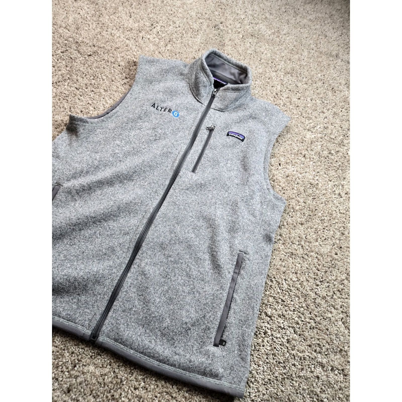 Patagonia Patagonia Vest Mens XL Gray Full Zip Pockets Fleece Sweater Style Outdoor Mock Neck Slim Size US XL / EU 56 / 4 - 2 Thumbnail