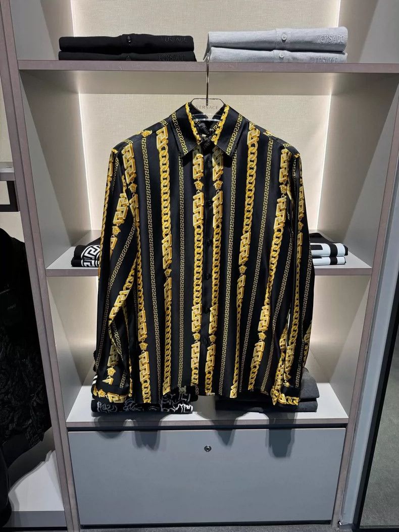 Versace Versace Black gold striped mulberry silk shirt Size US M / EU 48-50 / 2 - 1 Thumbnail