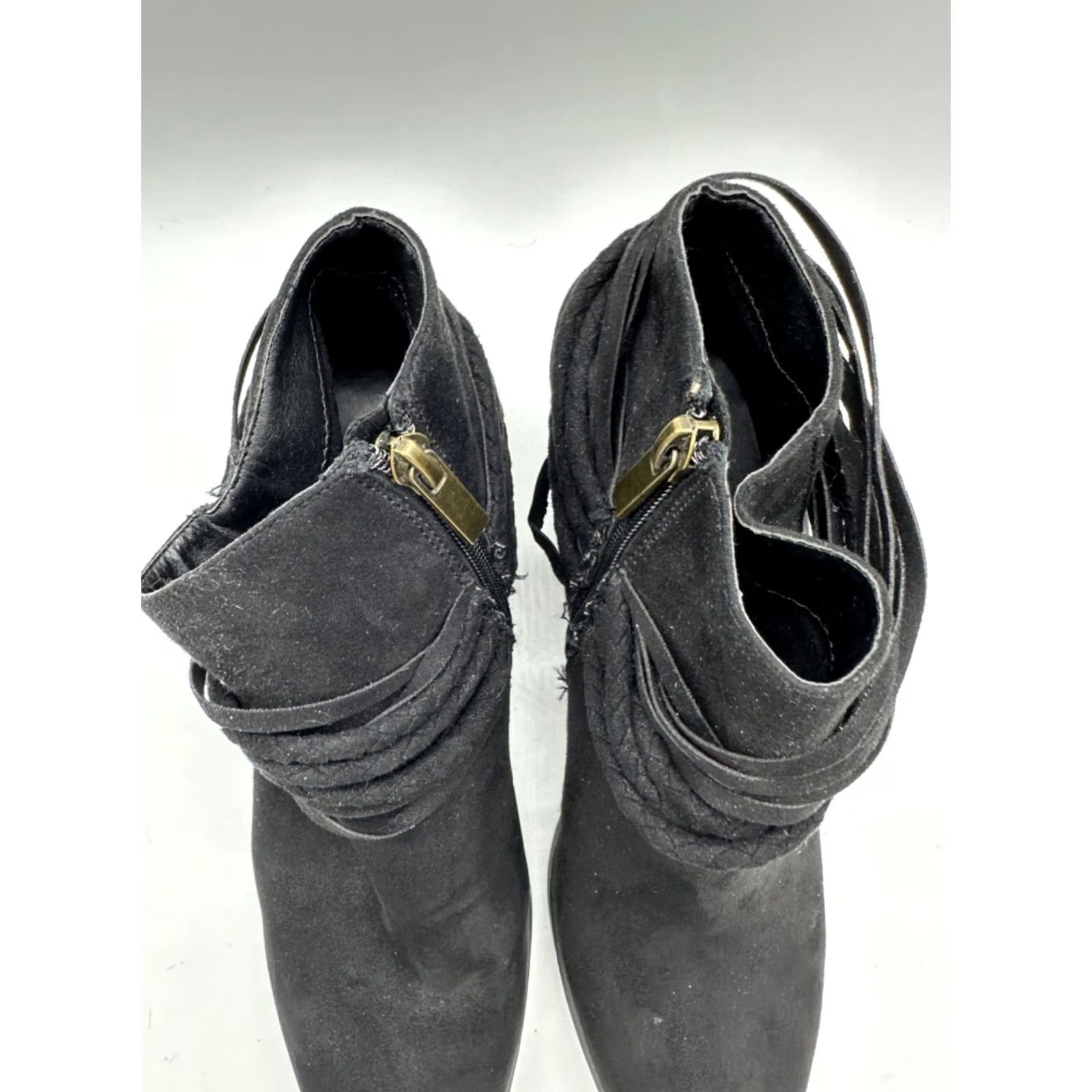 Vintage Bamboo Womens Bootie Ankle Black Faux Suede Block Heel Zipper Size 7.5 Shoes Size US 8 / IT 38 - 5 Thumbnail