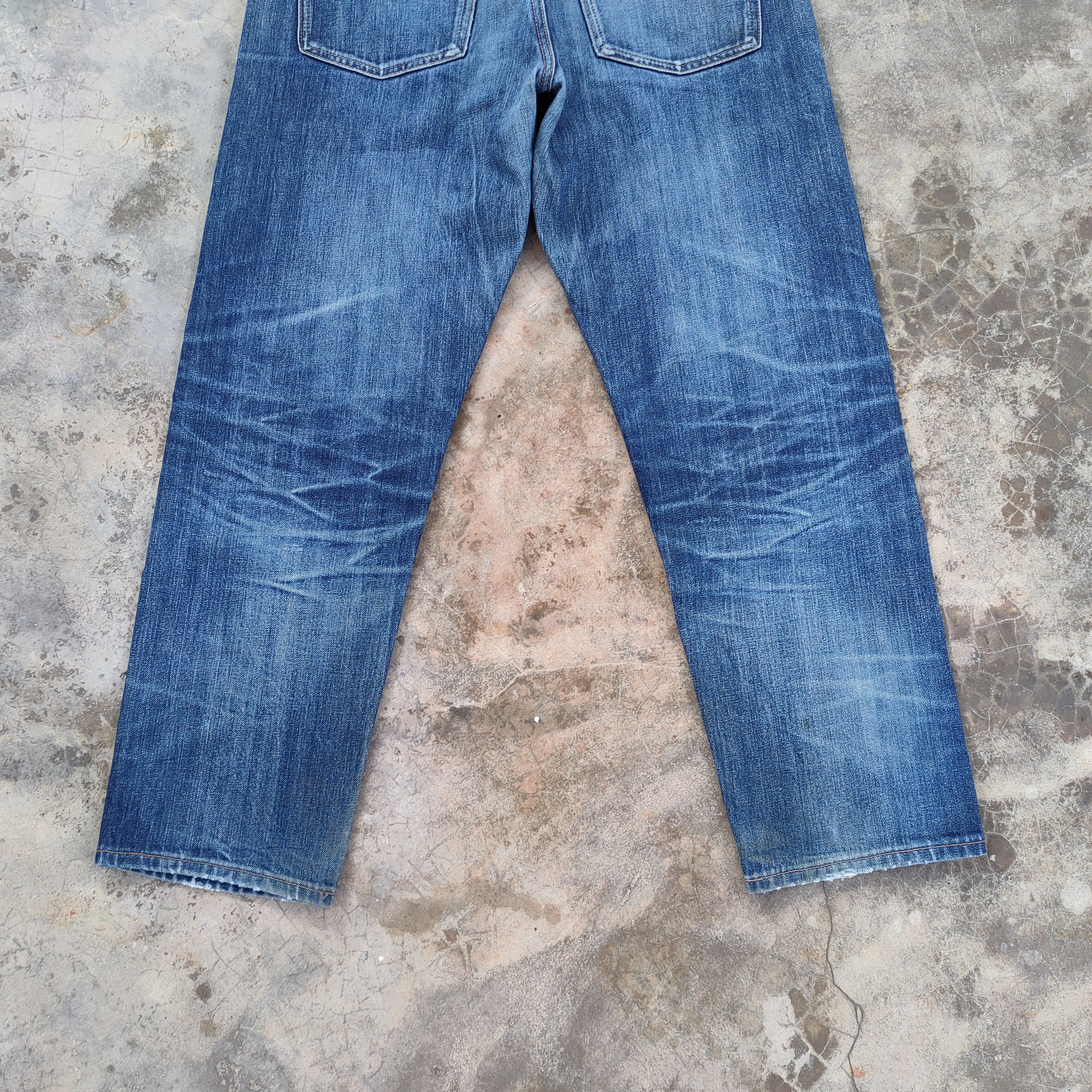Japanese Brand W34 UNIQLO U FADED DISTRESSED JEANS PANTS Size US 34 / EU 50 - 9 Thumbnail