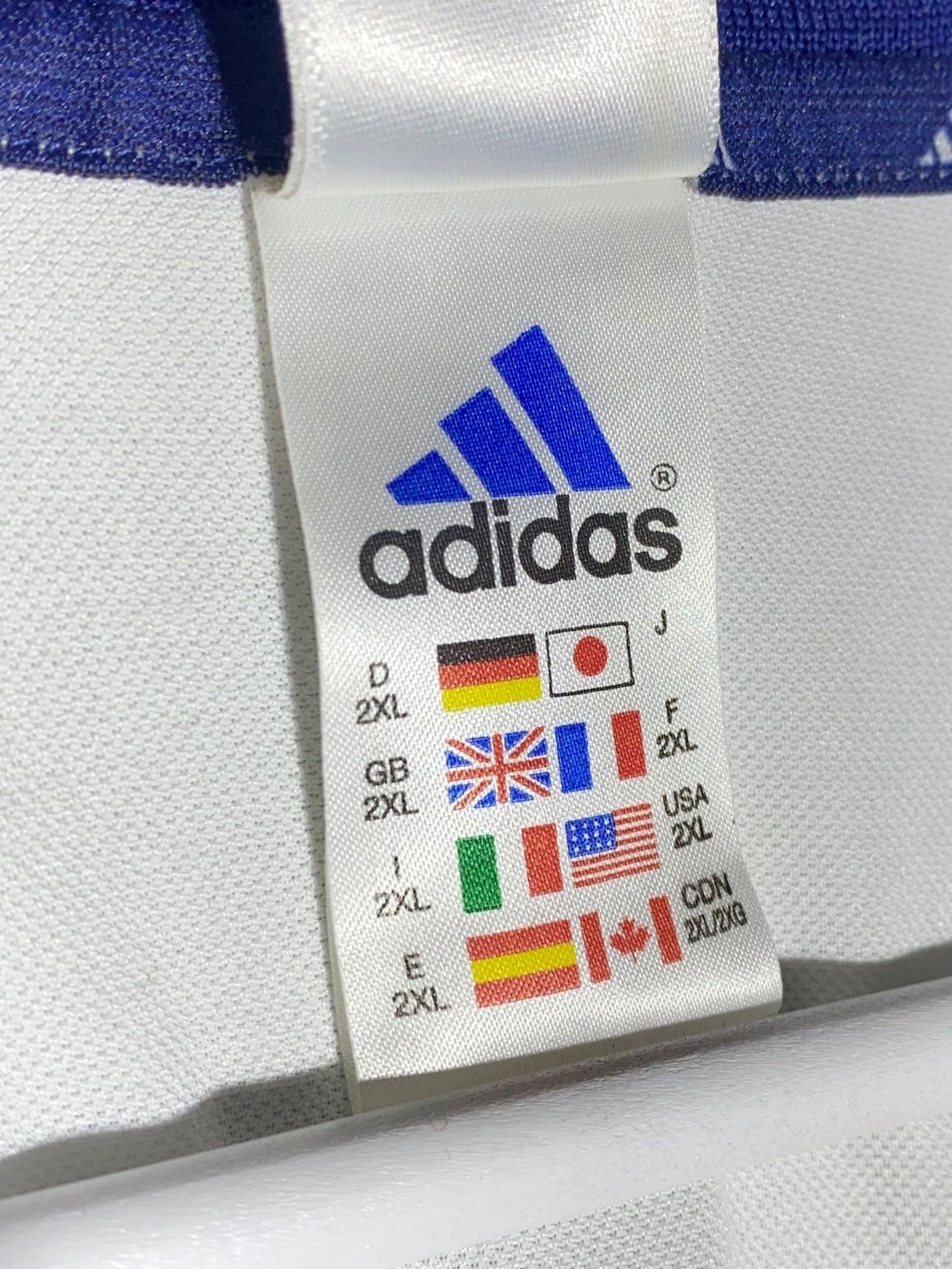 Adidas Vintage Tottenham Hotspur 2001/02 Home Football Shirt Size US XXL / EU 58 / 5 - 20 Thumbnail