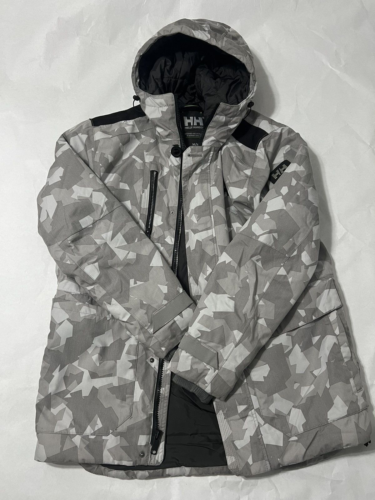 Helly Hansen Helly Hansen Grey Camouflage Ski Coat - Size Medium Size US M / EU 48-50 / 2 - 1 Thumbnail