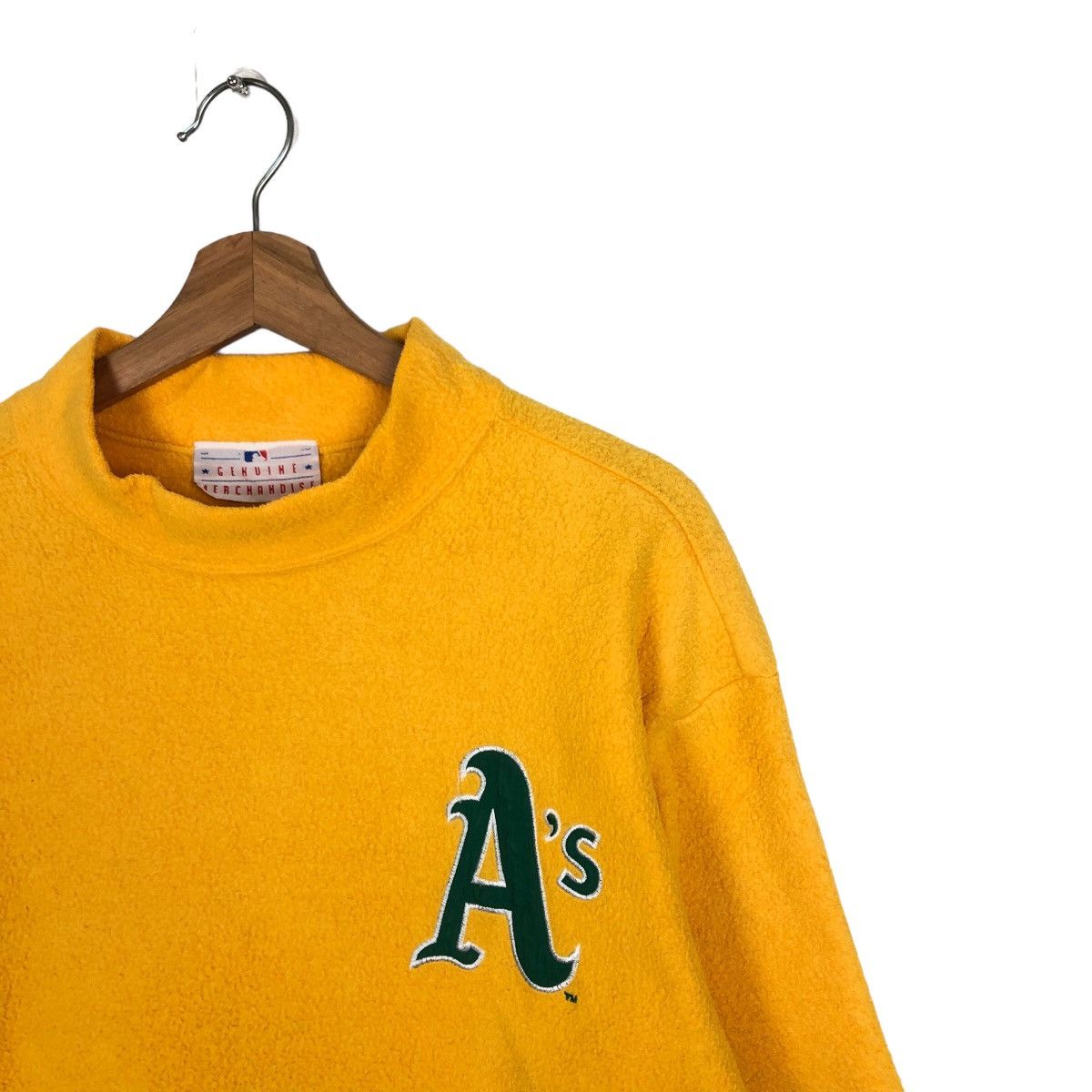 Japanese Brand × MLB VINTAGE MLB GENUINE MERCHANDISE BIG LOGO SWEATSHIRT Size US S / EU 44-46 / 1 - 5 Thumbnail