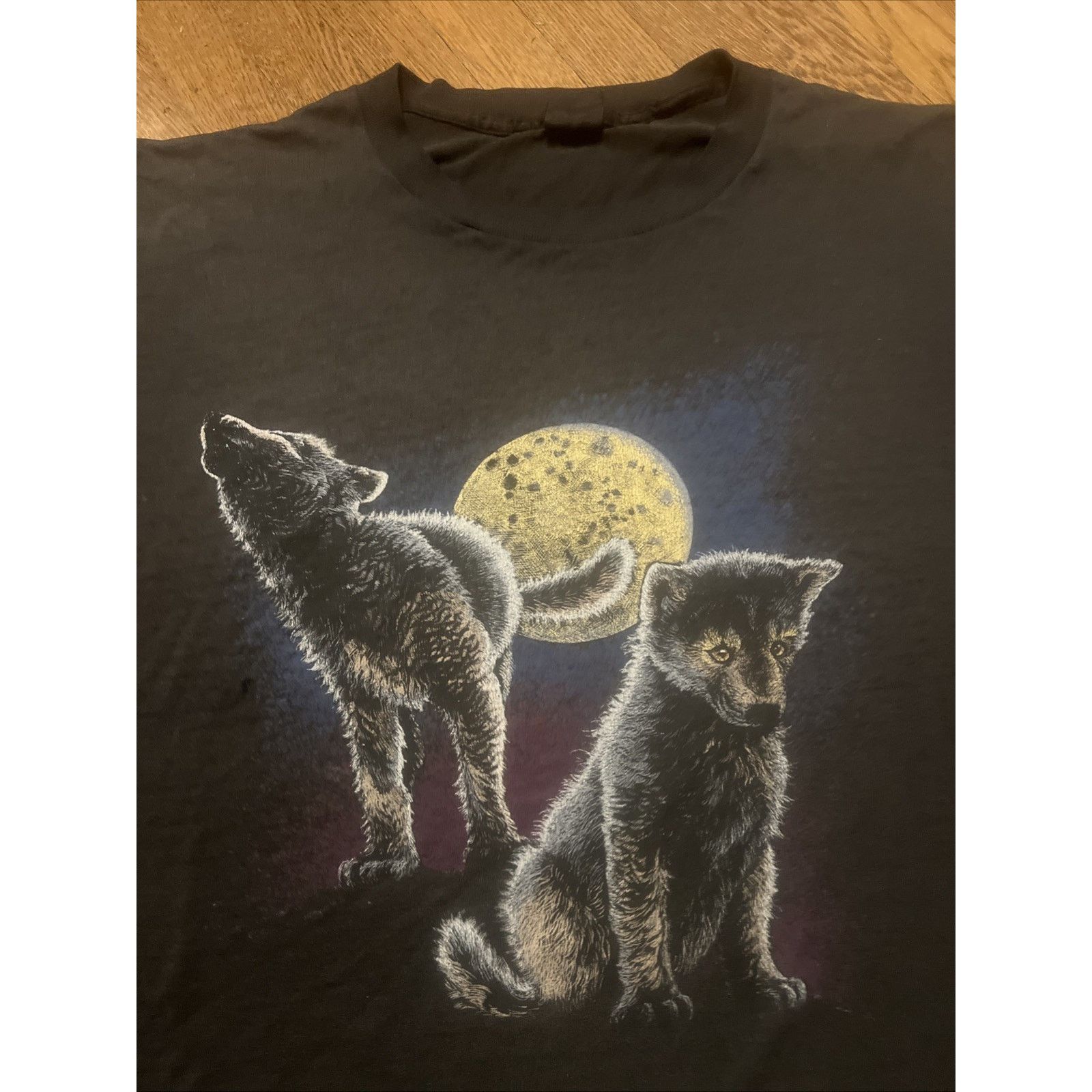 The Unbranded Brand Vintage Nature Animal T Shirt Wolf Cubs 4XL paper thin XXXXL Size US XXL / EU 58 / 5 - 5 Thumbnail