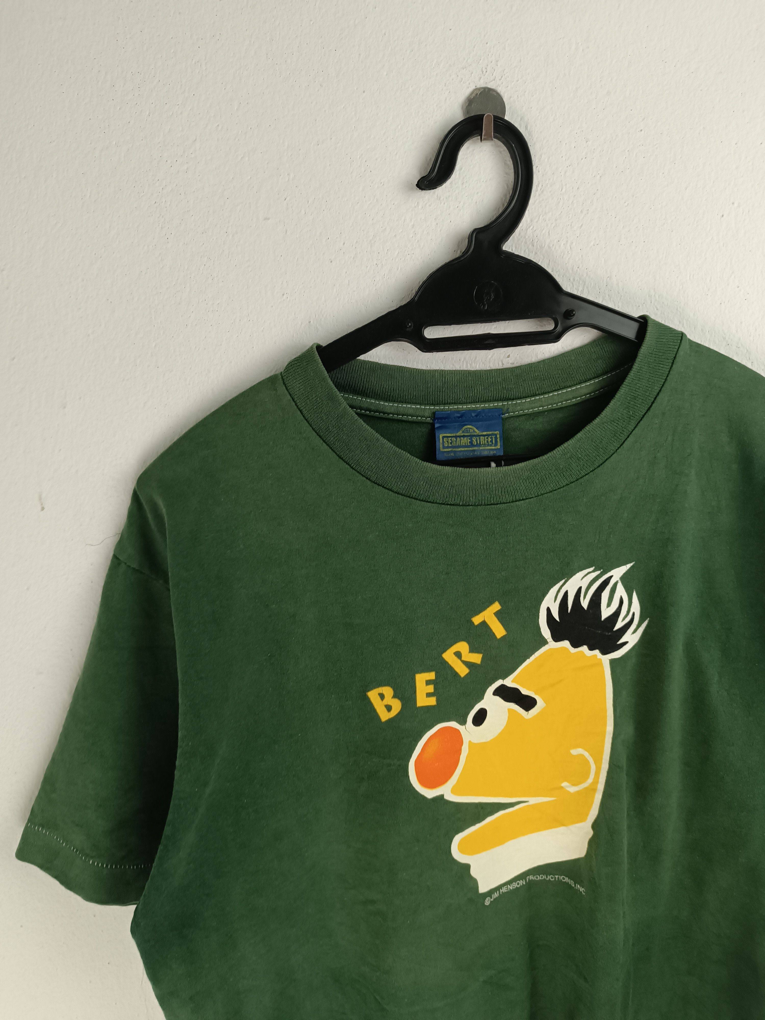 Vintage VINTAGE 90'S BERT SESAME STREET ELMO BIG BIRD KERMIT Size US M / EU 48-50 / 2 - 5 Thumbnail