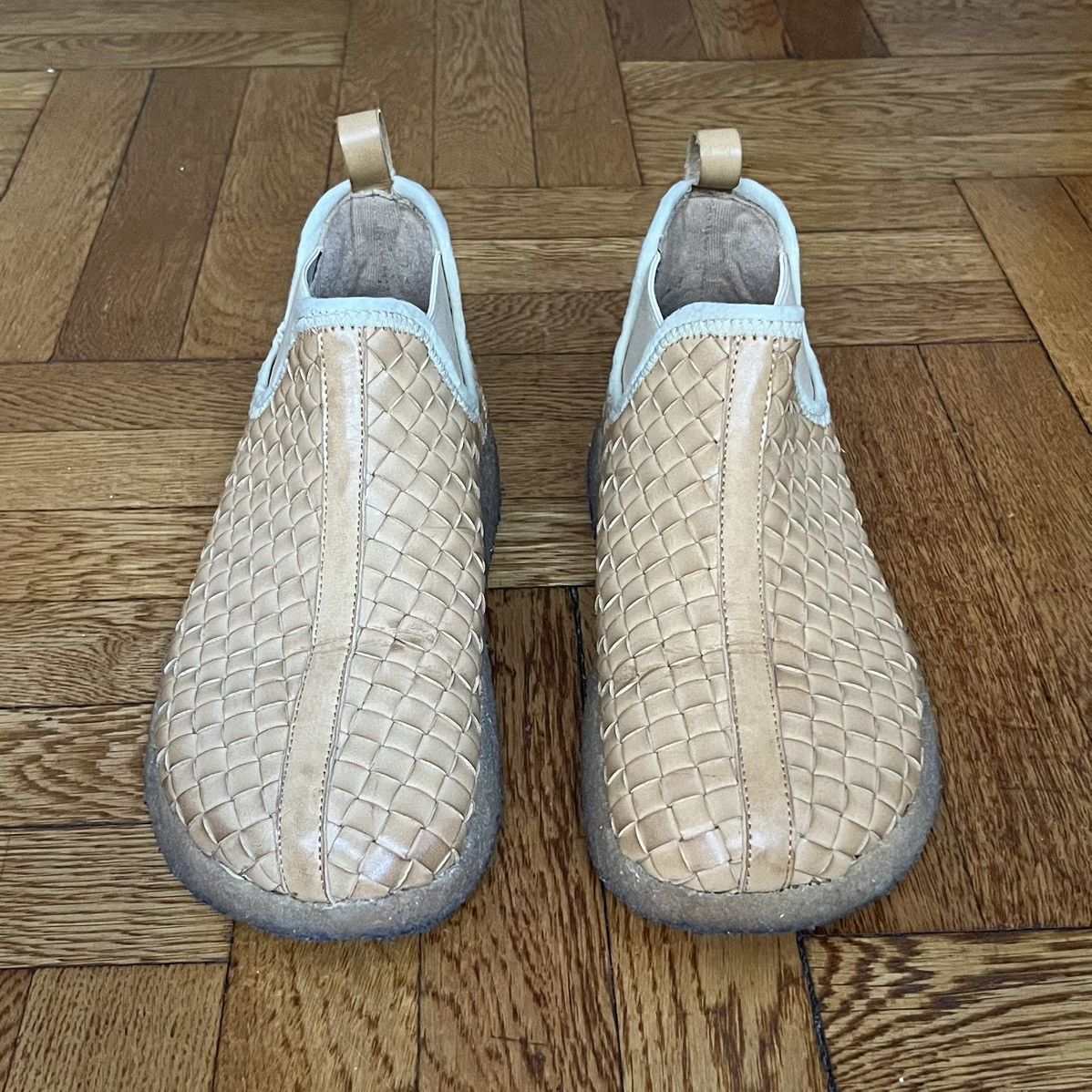 Malibu Sandals Malibu Faux Leather Woven Chelsea Boots Size US 8 / EU 41 - 2 Thumbnail