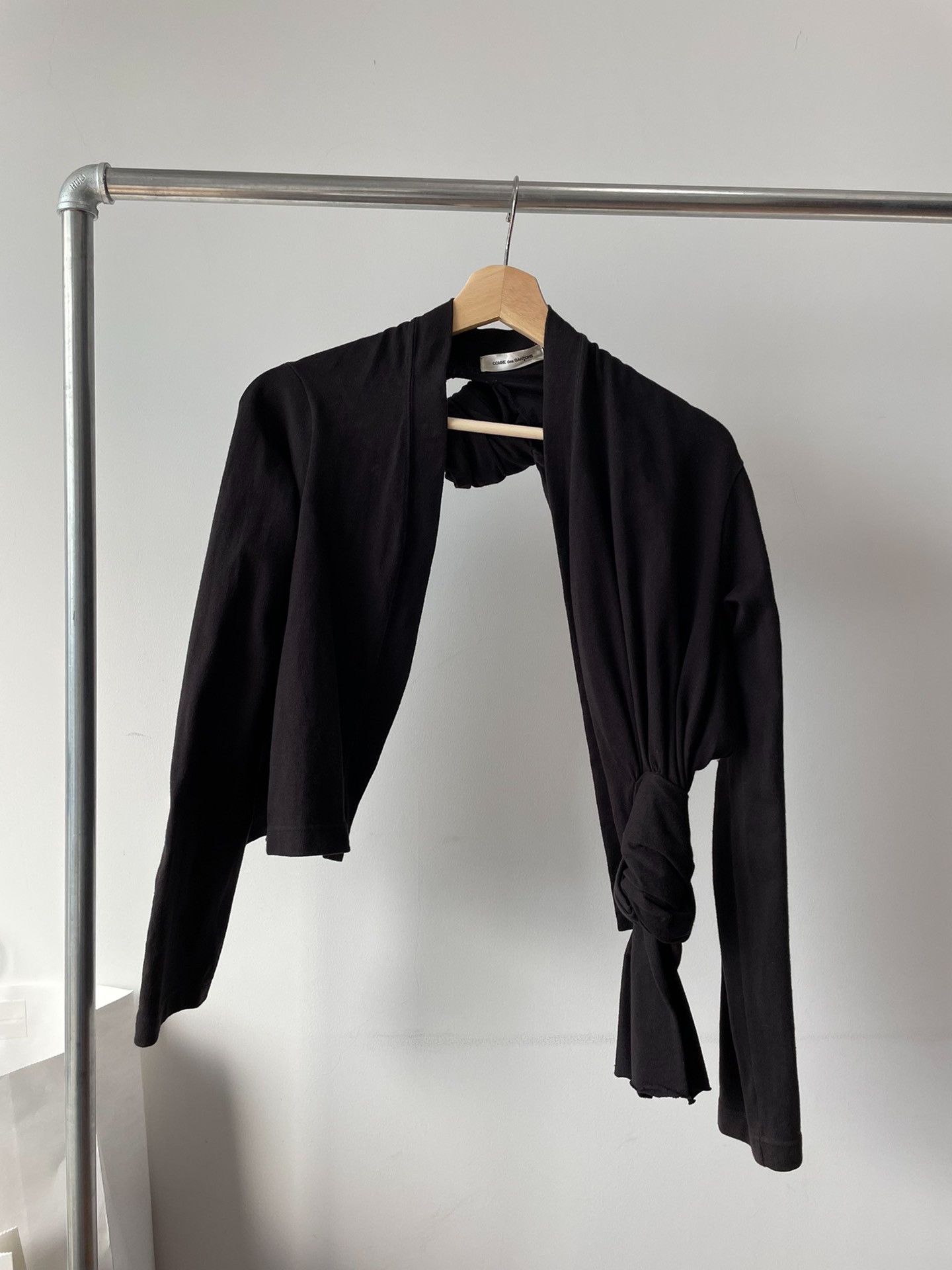 Comme des Garcons Comme des Garçons Black Knot Short Cardigan Size M / US 6-8 / IT 42-44 - 1 Thumbnail