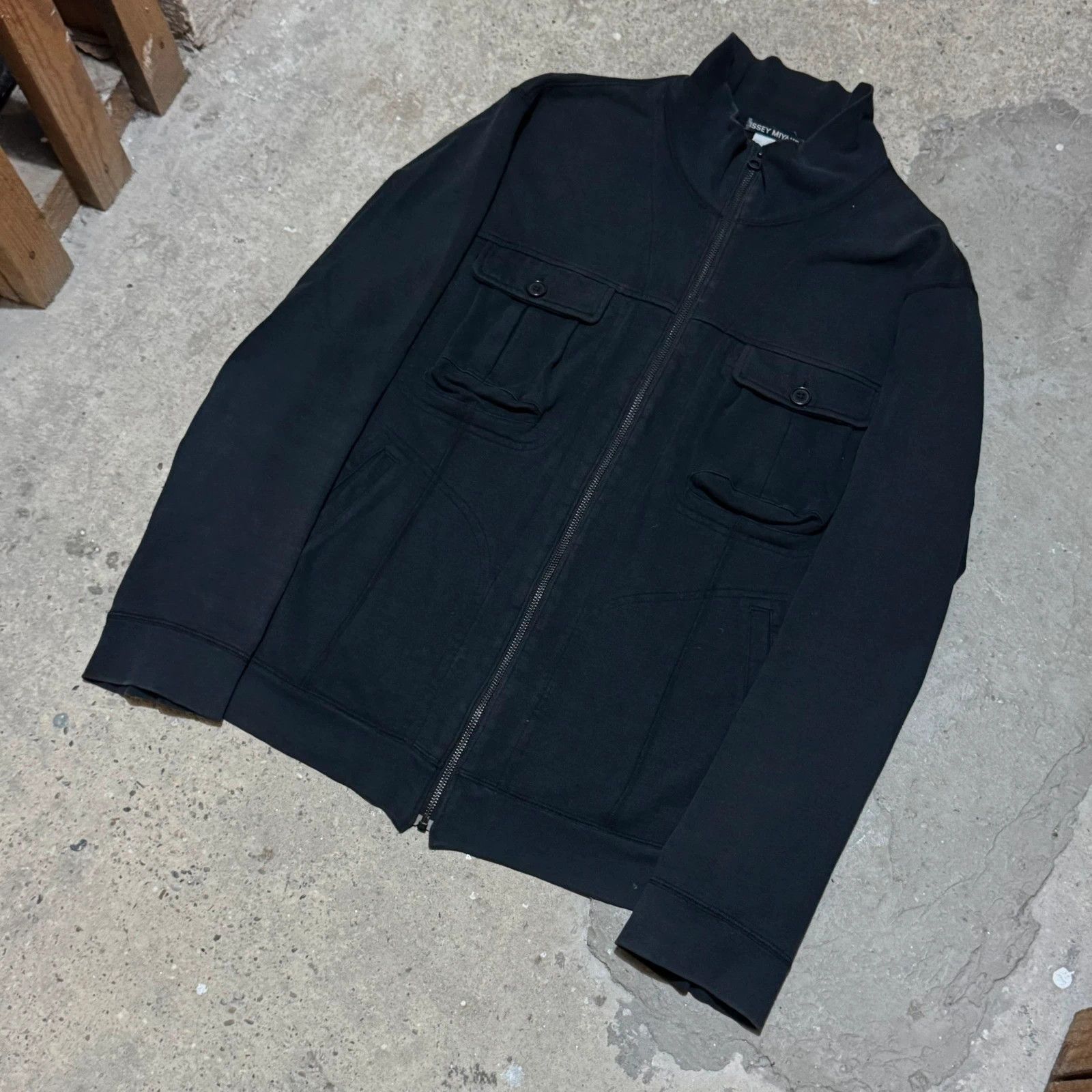 Issey Miyake Vintage Issey Miyake zip up cargo , pockets Size US M / EU 48-50 / 2 - 2 Thumbnail