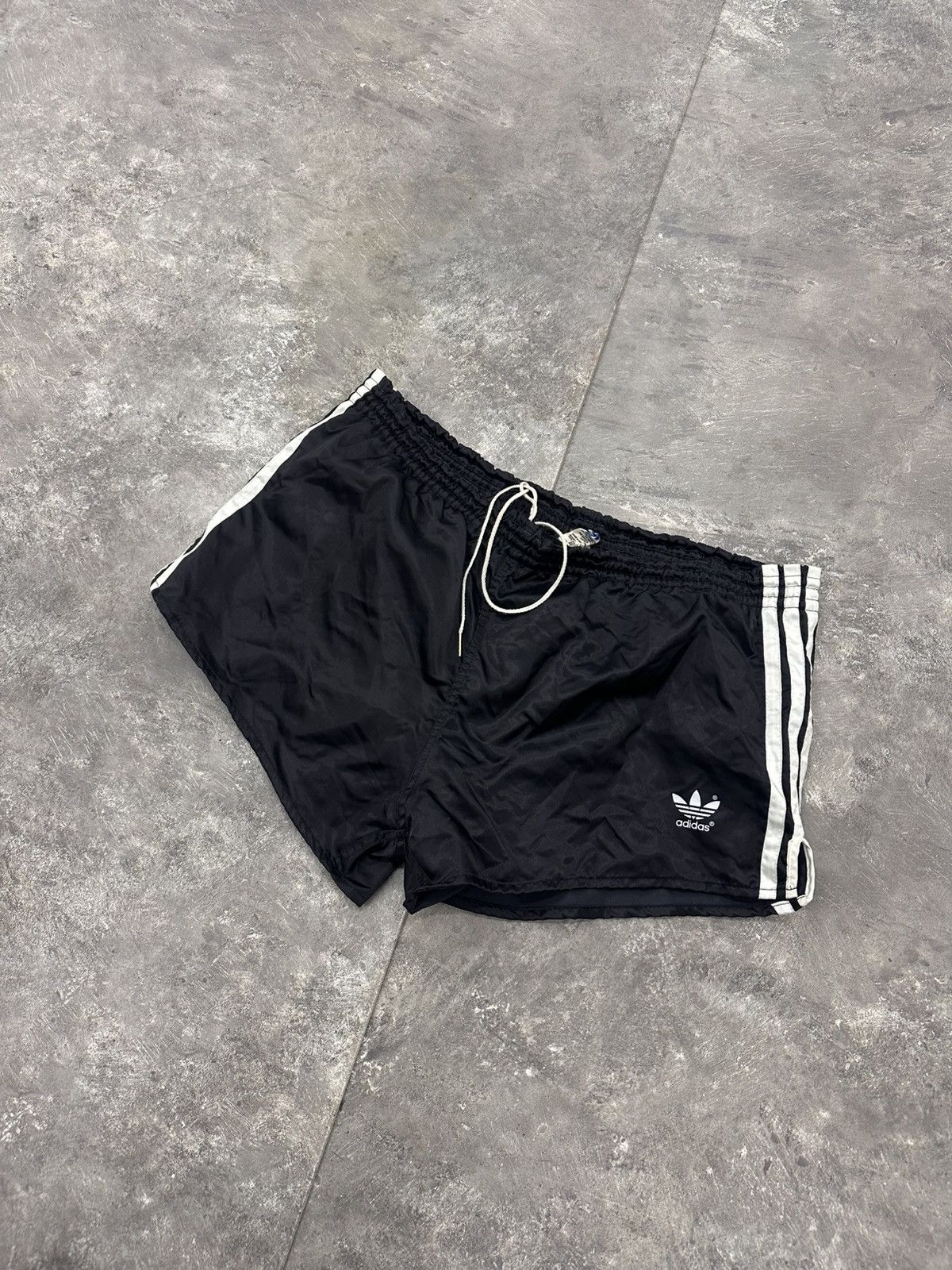 Adidas Adidas West Germany Vintage Black Shorts Size US 36 / EU 52 - 3 Thumbnail