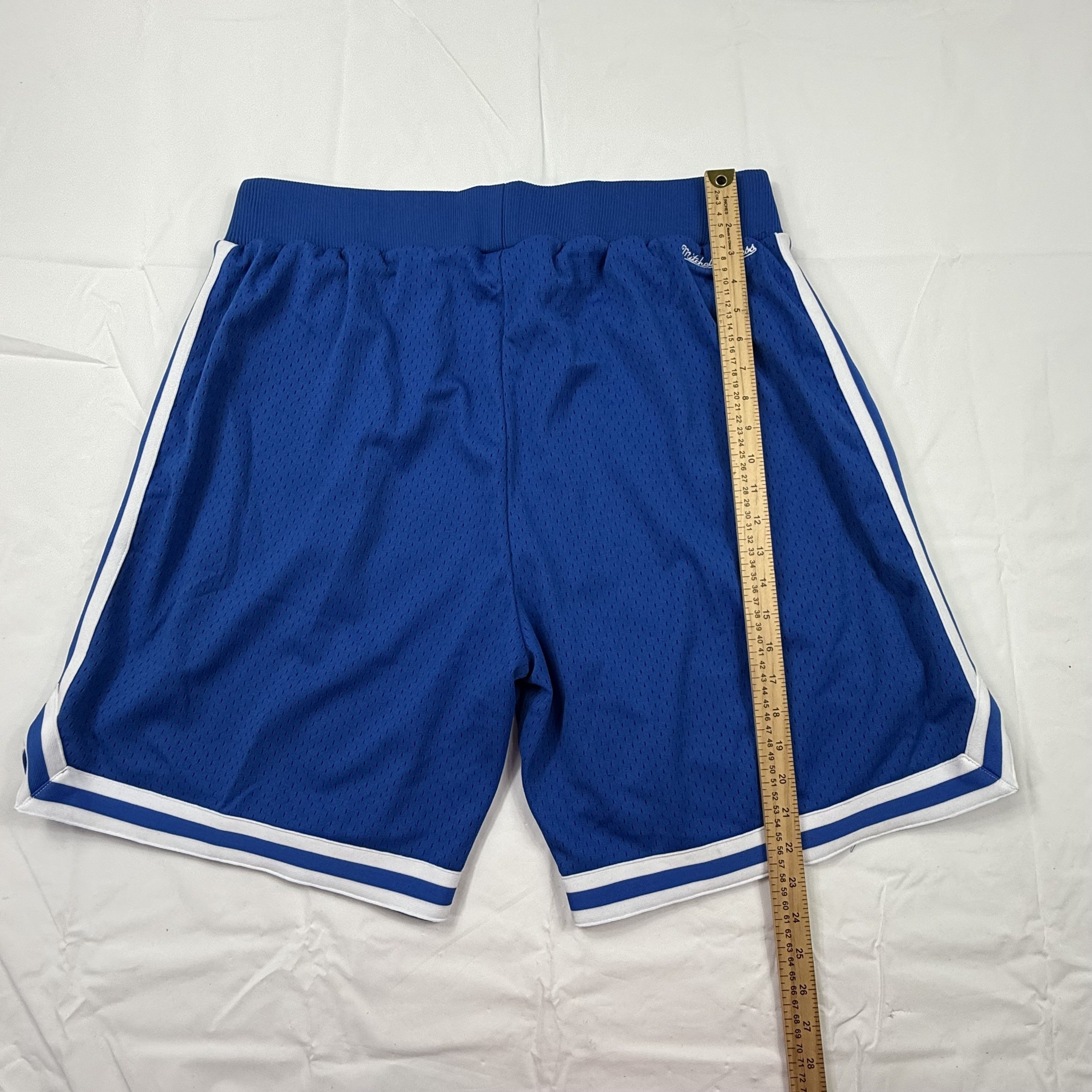 Mitchell & Ness Mitchell & Ness Mens Royal Blue Mesh Basketball Shorts 2XL Size US 44 / EU 60 - 8 Thumbnail