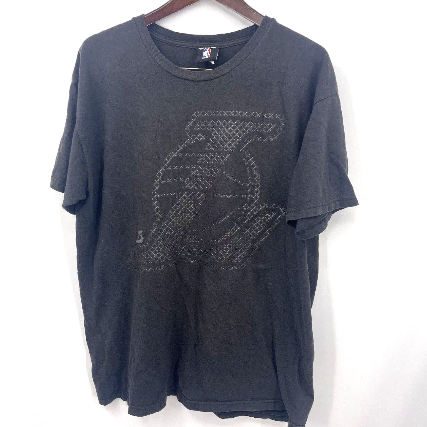 NBA VINTAGE UNK NBA Lakers T-Shirt Men XL Black 90s Sports Basketball Cotton Short Sleeve Size US XL / EU 56 / 4 - 2 Thumbnail