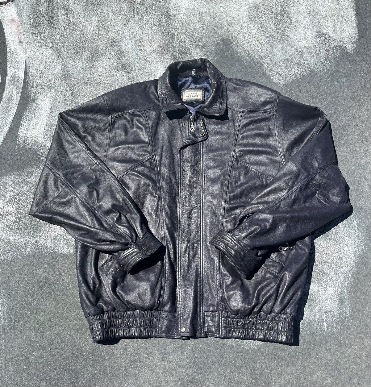 Versace × Vintage VINTAGE 90s GIANNI VERSACE BLUE LEATHER JACKET AUTHENTIC Size US XL / EU 56 / 4 - 1 Thumbnail