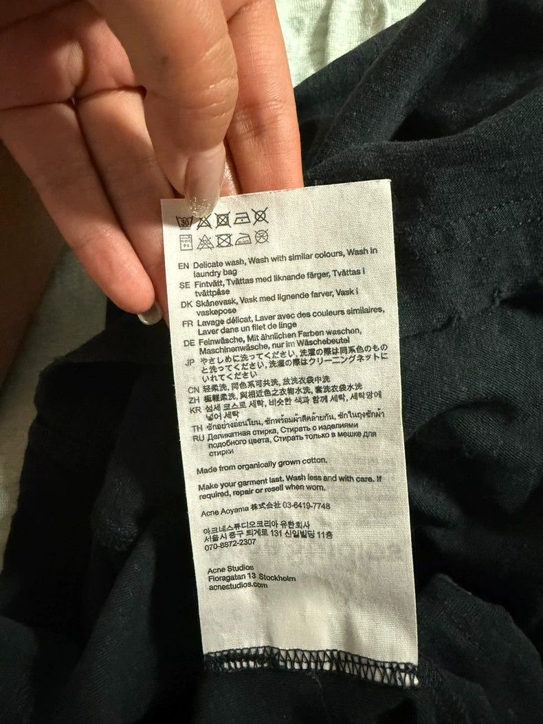 Acne Studios acne studios Black short-sleeved shirt 2506-Nextarrow Size US S / EU 44-46 / 1 - 4 Thumbnail