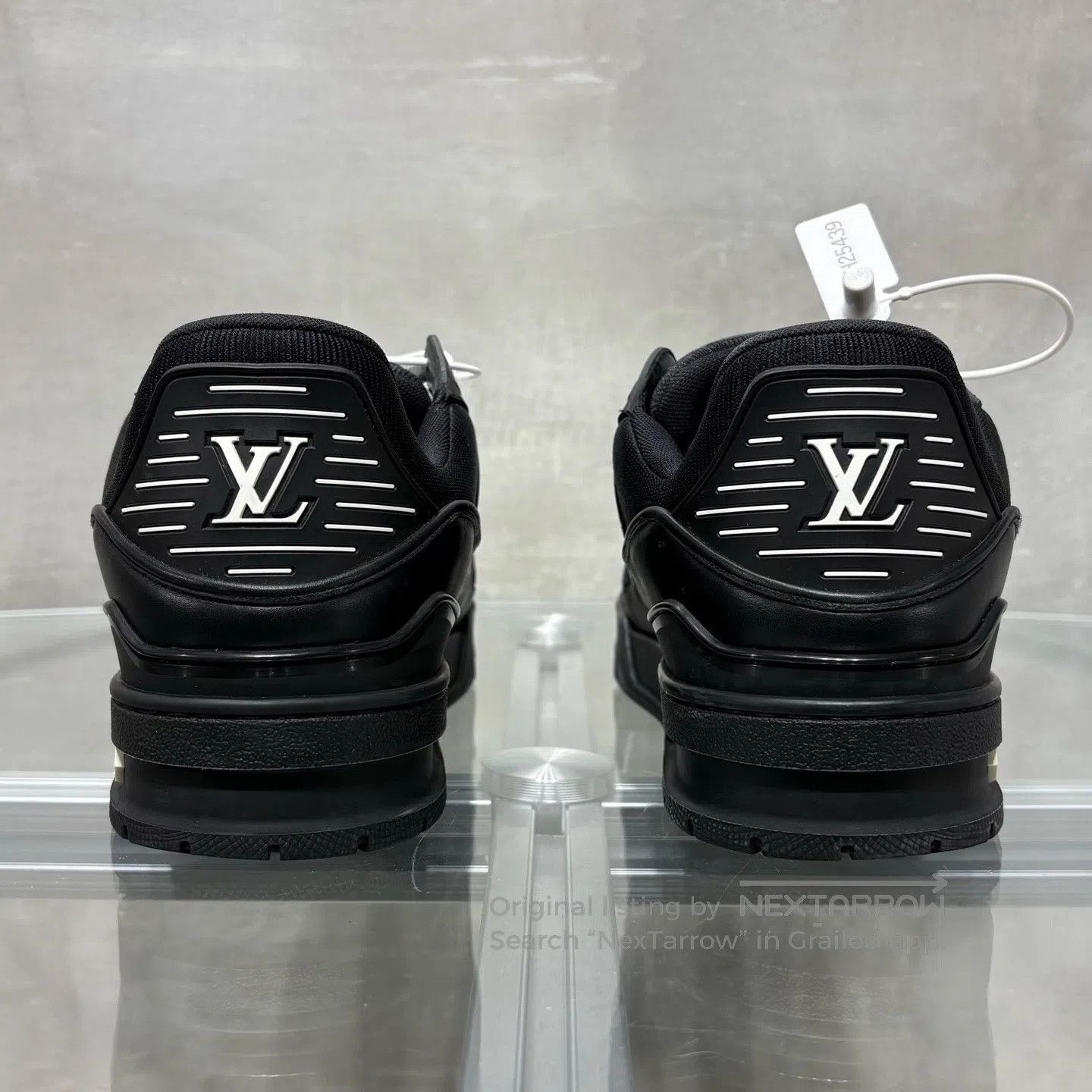Louis Vuitton Louis Vuitton Trainer Black Art Gallery shoes Size US 8.5 / EU 41-42 - 6 Thumbnail