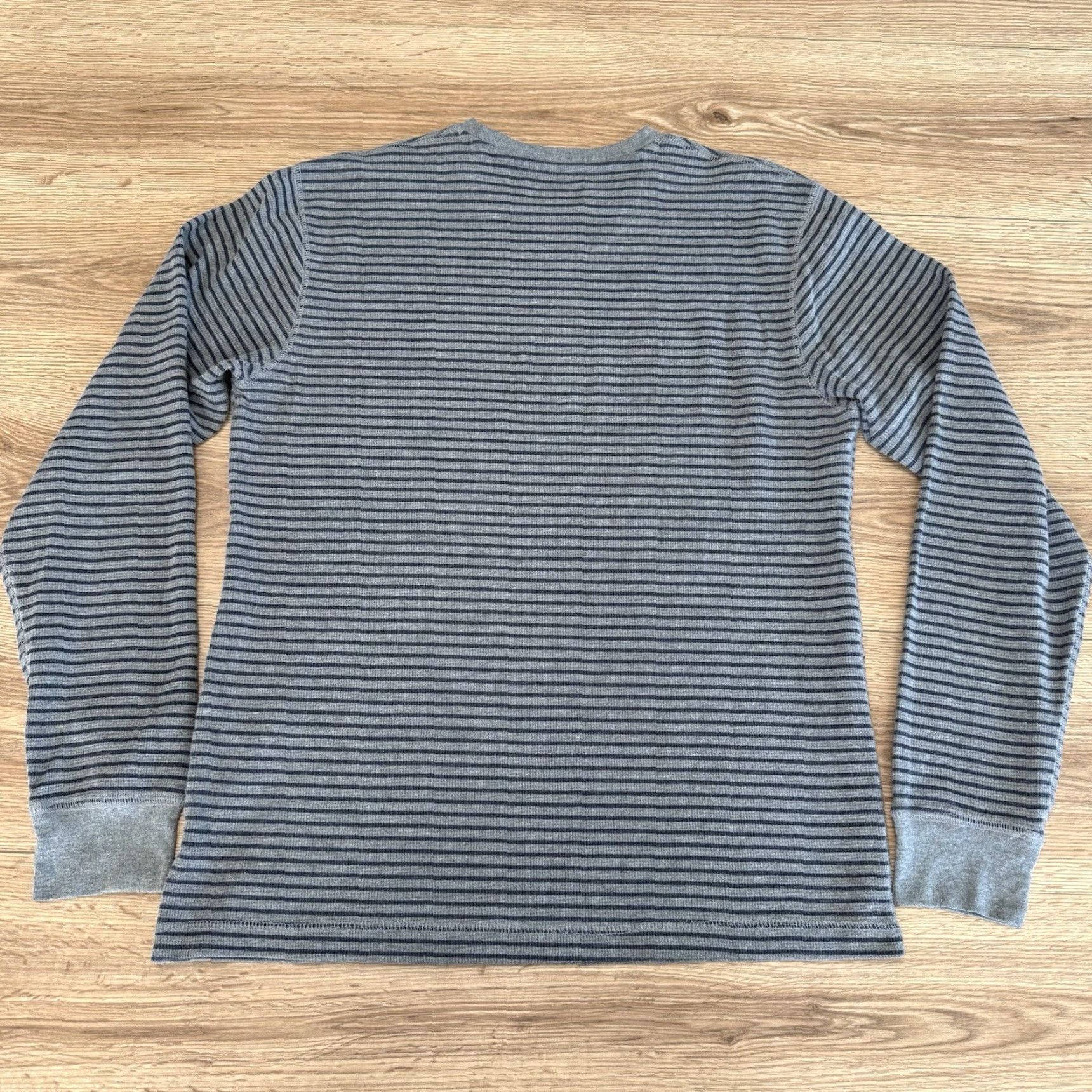 Chaps CHAPS Striped Long Sleeve Button-Up Shirt Blue Gray Men’s Size L Size US L / EU 52-54 / 3 - 8 Thumbnail