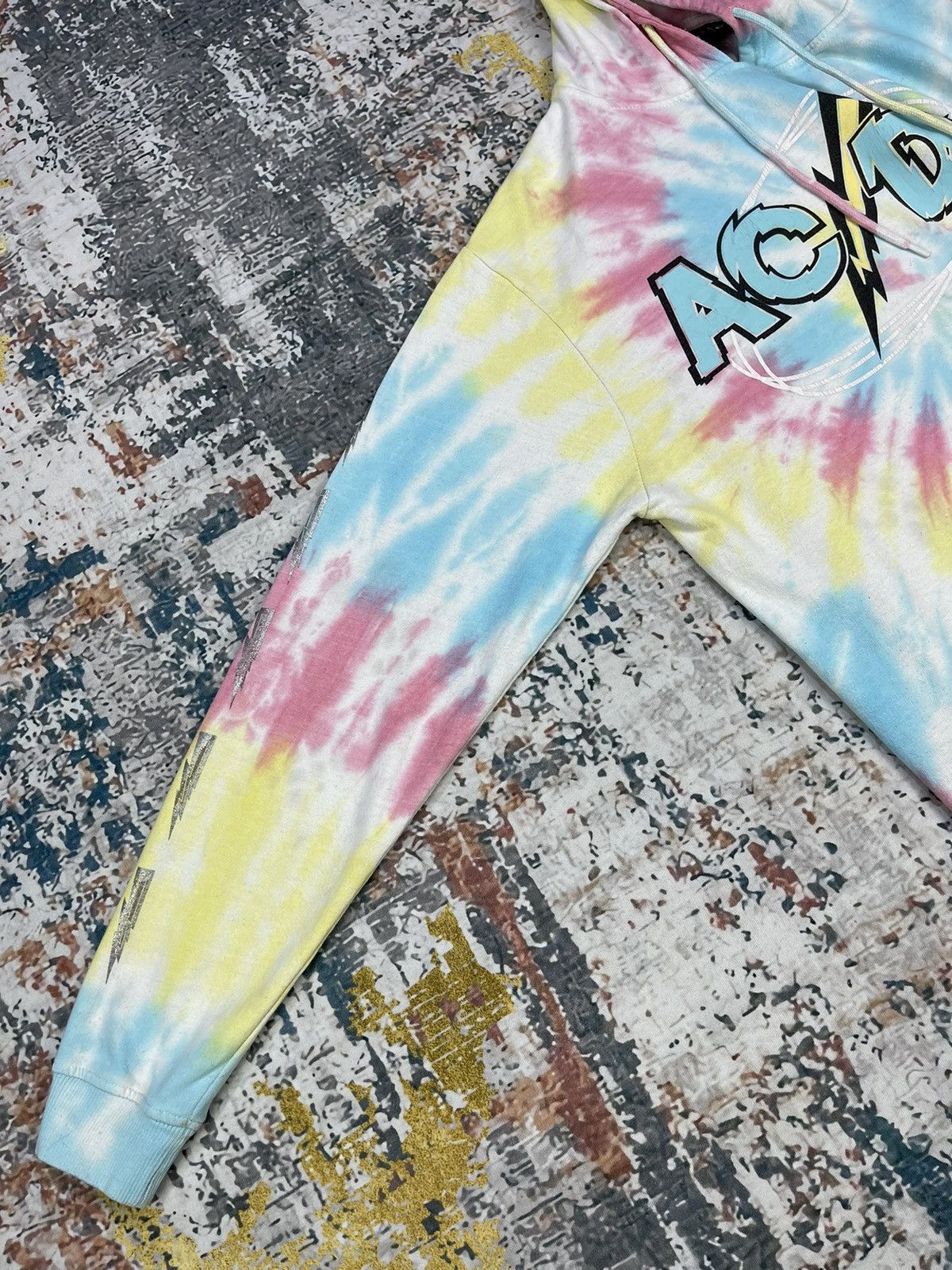 AC/DC AC DC Thunder Sleeve Tie Dye Pull Over hoodies Size US S / EU 44-46 / 1 - 5 Thumbnail