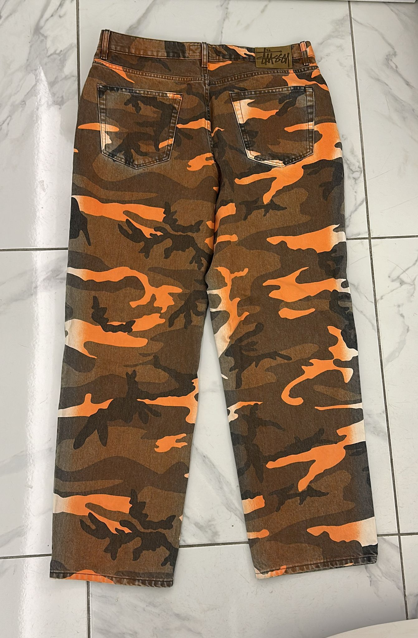 Stussy Stüssy Dye Big Ol Spray Jeans Orange Camo Size 34 Size US 34 / EU 50 - 1 Thumbnail