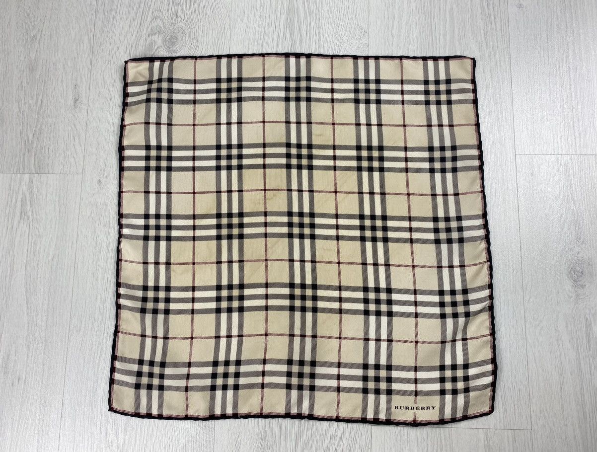 Burberry Burberry Mini 47/46 Silk Scarf like Versace YSL Size ONE SIZE - 1 Thumbnail